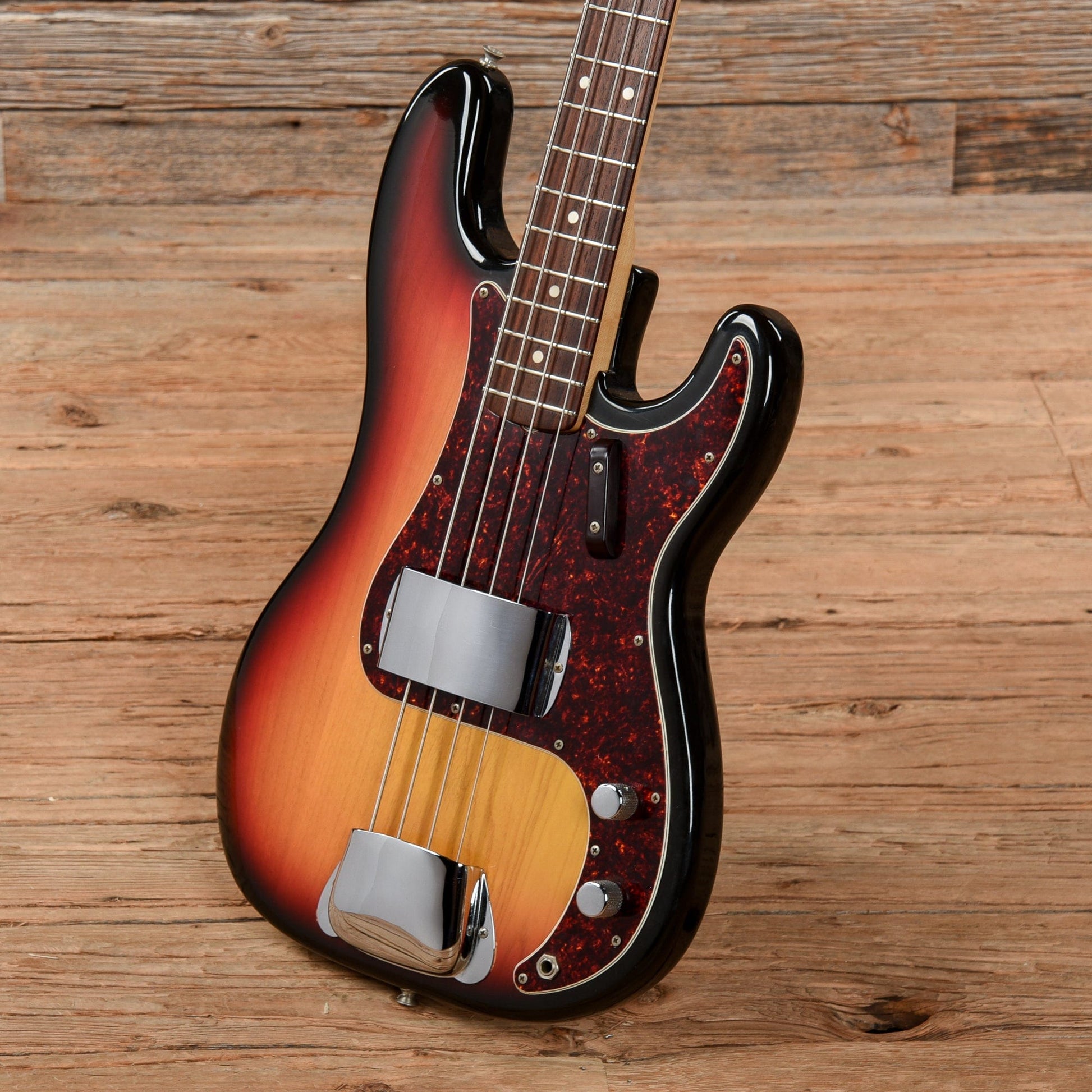 Fender Precision Bass 3-Color Sunburst 1973 Bass Guitars / 4-String