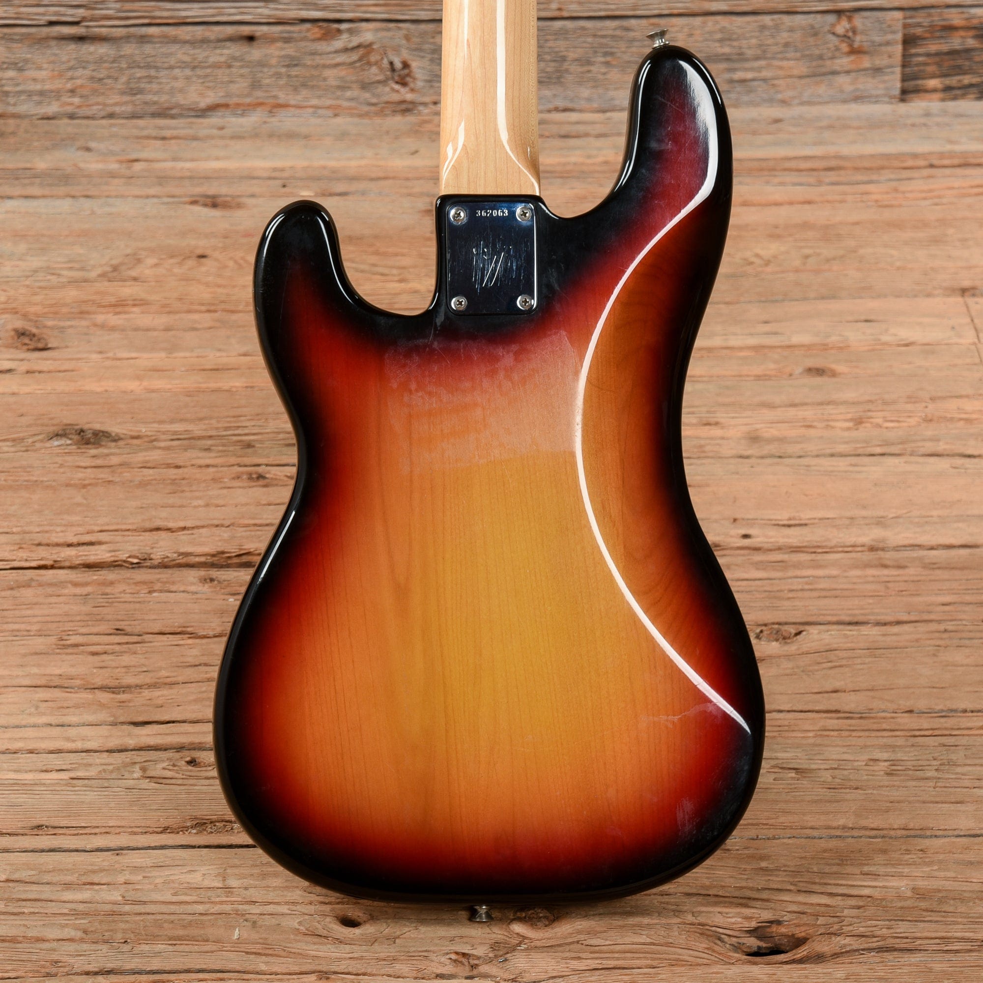 Fender Precision Bass 3-Color Sunburst 1973 Bass Guitars / 4-String