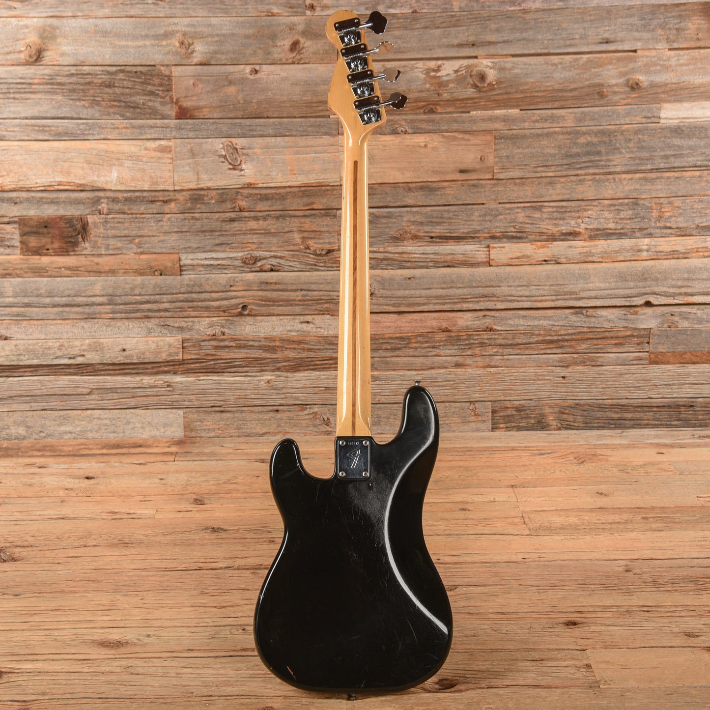 Fender Precision Bass Black 1974 Bass Guitars / 4-String