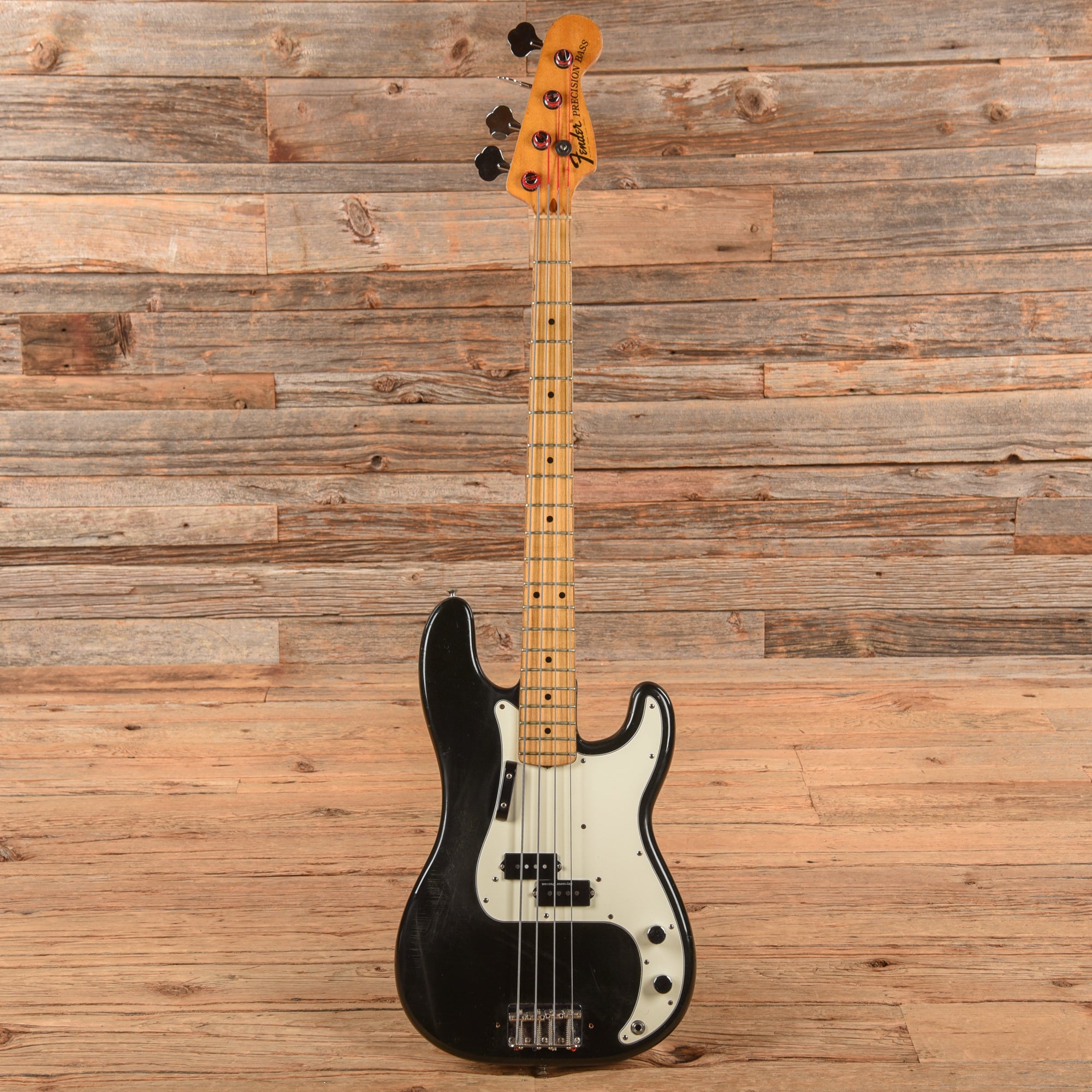 Fender Precision Bass Black 1974 Bass Guitars / 4-String