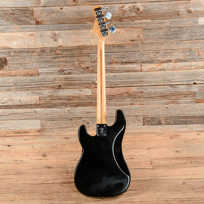 Fender Precision Bass Black 1977 Bass Guitars / 4-String