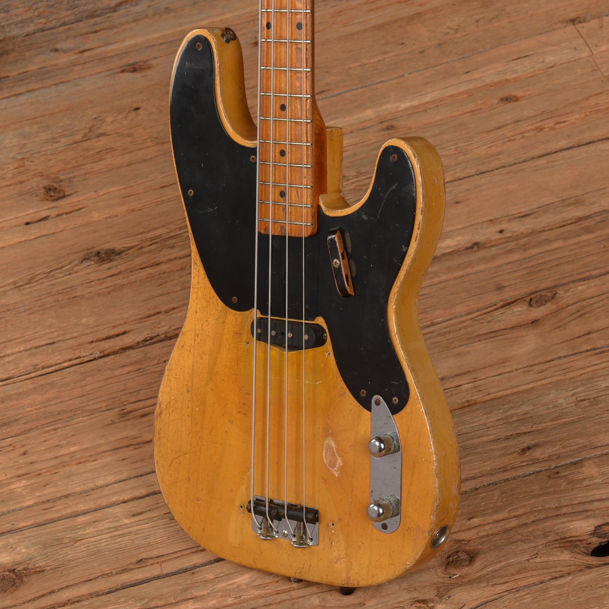 Fender Precision Bass Butterscotch Blonde 1954 Bass Guitars / 4-String