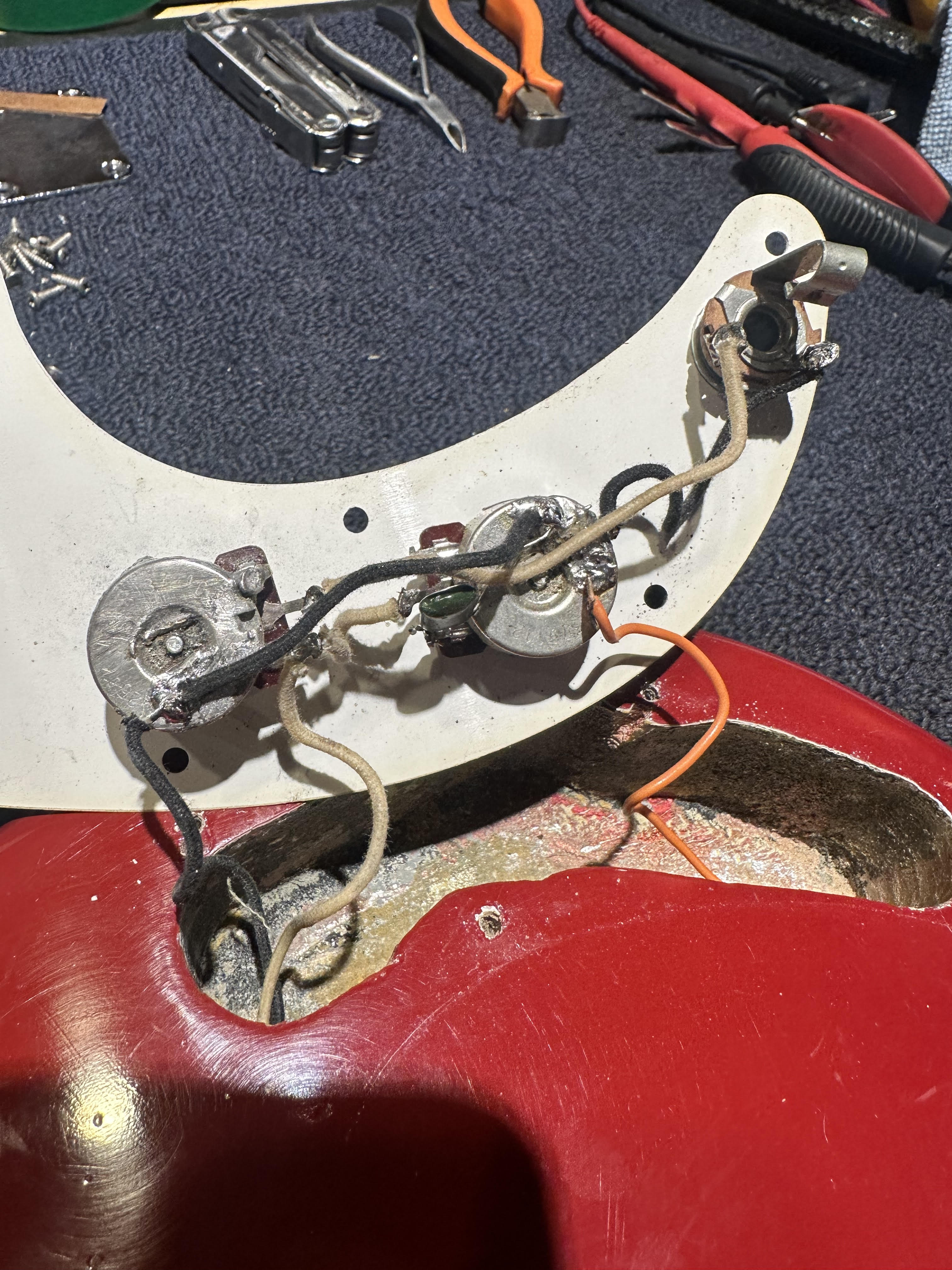 Fender Precision Bass Dakota Red Refin 1965 Bass Guitars / 4-String