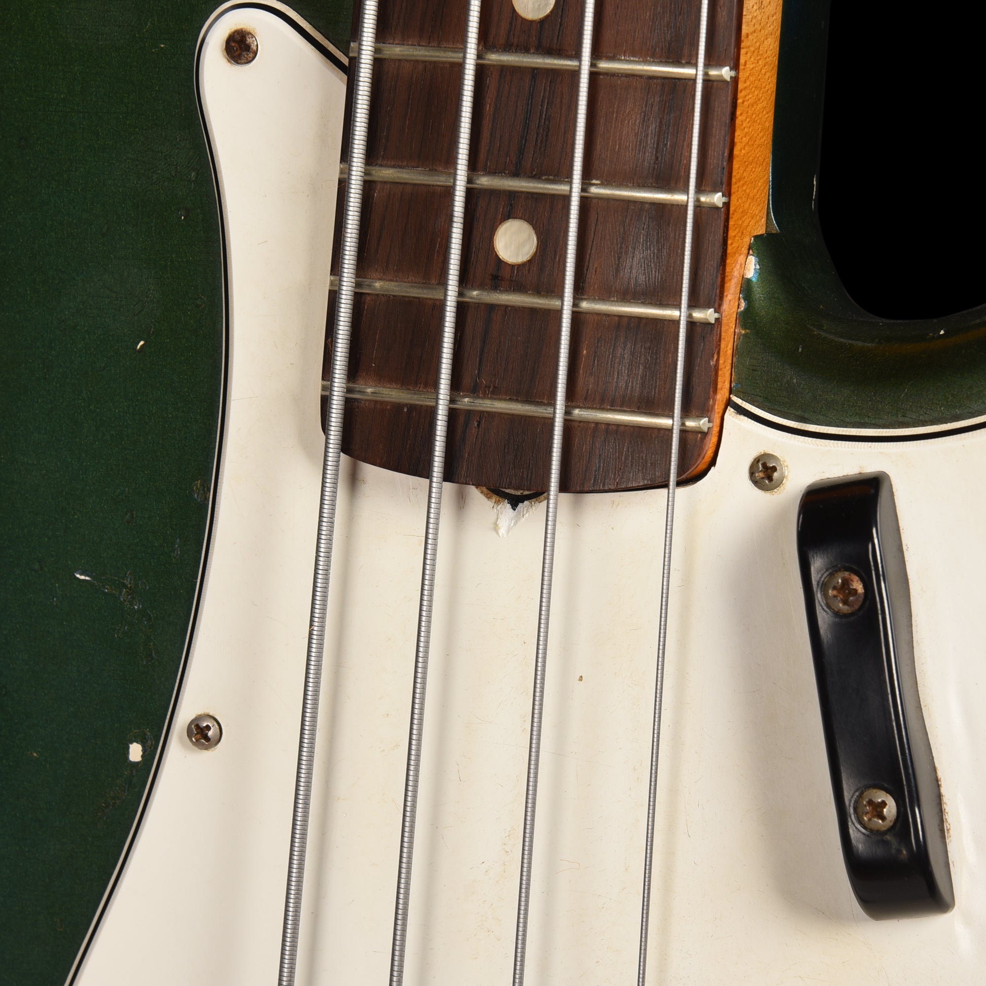 Fender Precision Bass Lake Placid Blue 1965 Bass Guitars / 4-String
