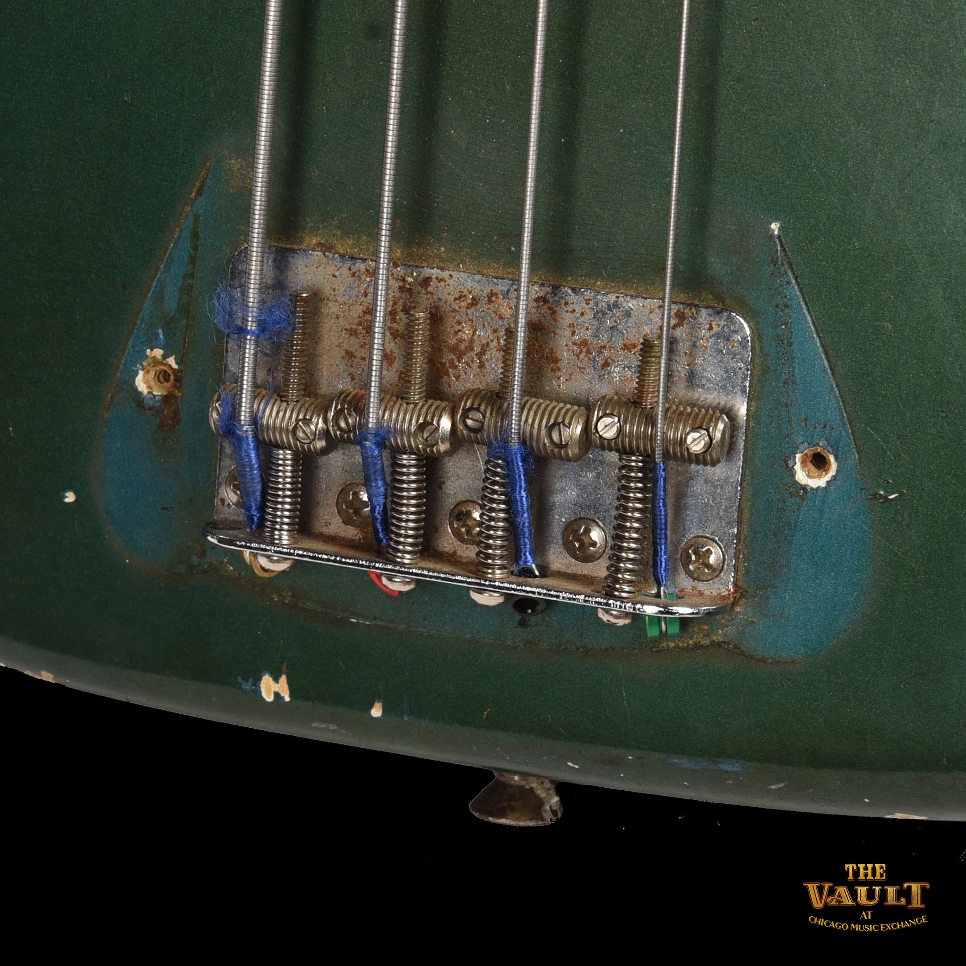 Fender Precision Bass Lake Placid Blue 1965 Bass Guitars / 4-String
