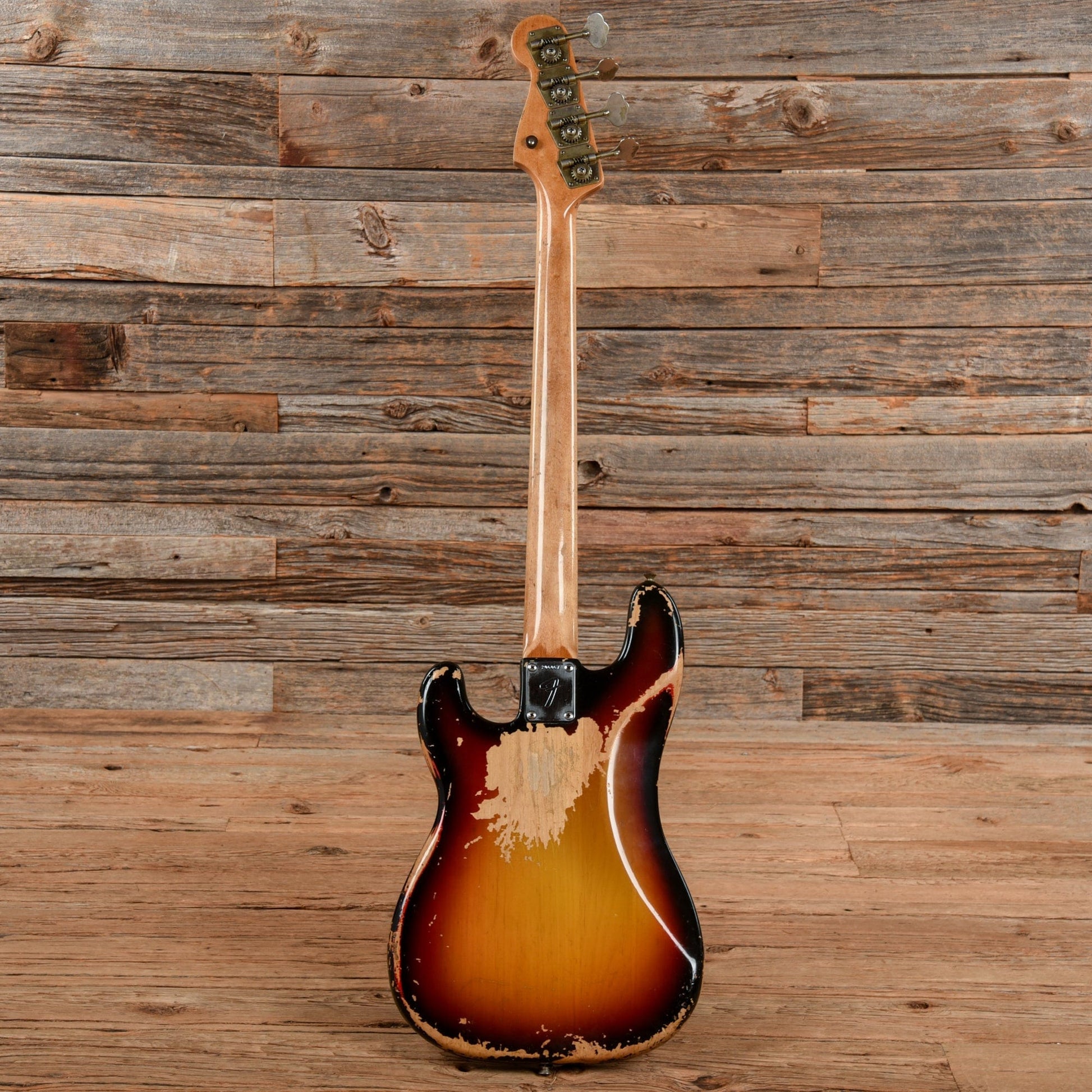 Fender Precision Bass Sunburst 1967 Bass Guitars / 4-String