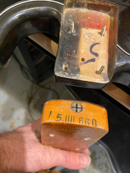 Fender Precision Bass Sunburst 1967 Bass Guitars / 4-String