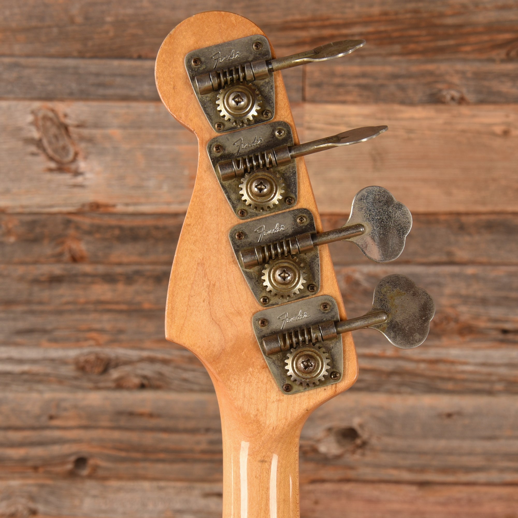 Fender Precision Bass Sunburst 1970 Bass Guitars / 4-String