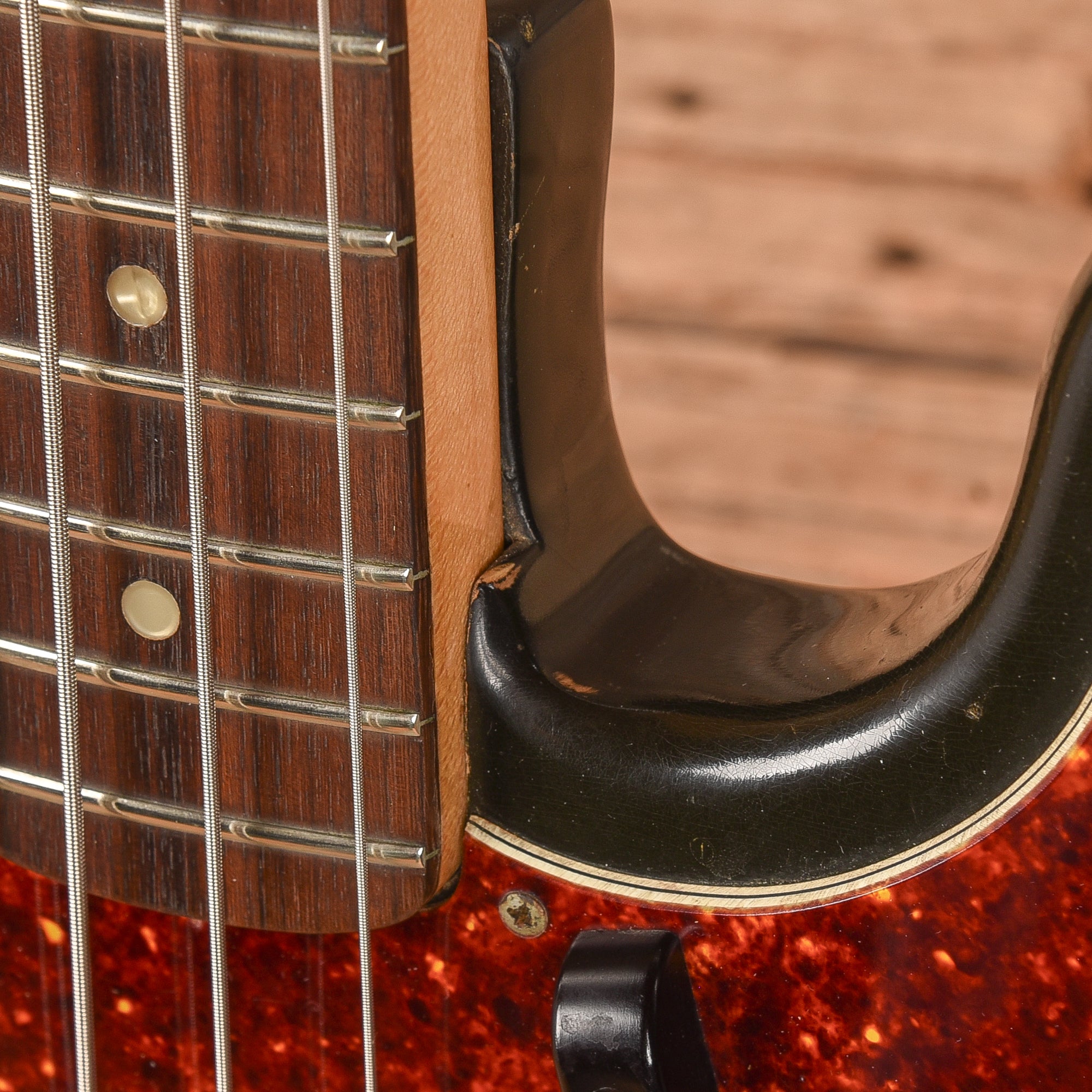Fender Precision Bass Sunburst 1970 Bass Guitars / 4-String