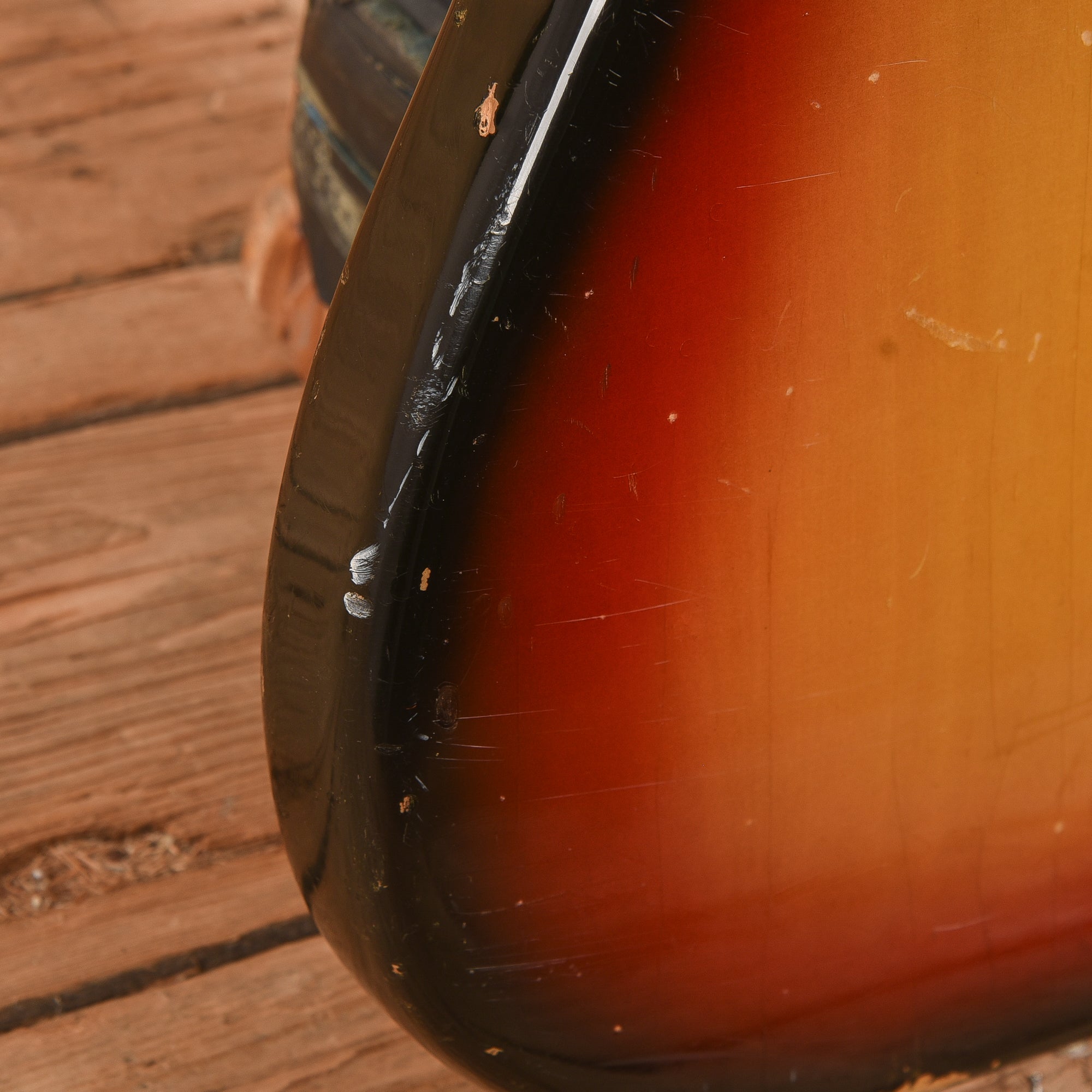 Fender Precision Bass Sunburst 1970 Bass Guitars / 4-String