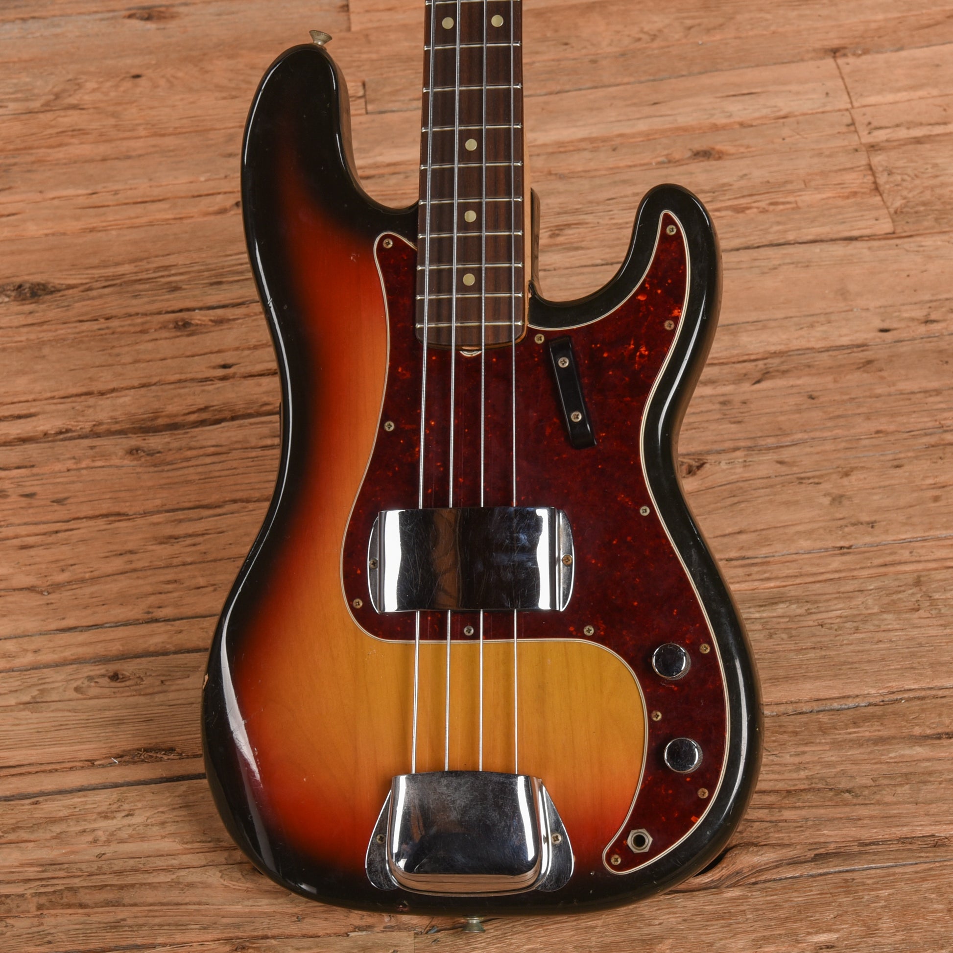 Fender Precision Bass Sunburst 1970 Bass Guitars / 4-String
