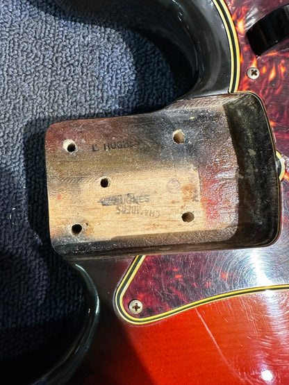 Fender Precision Bass Sunburst 1971 Bass Guitars / 4-String