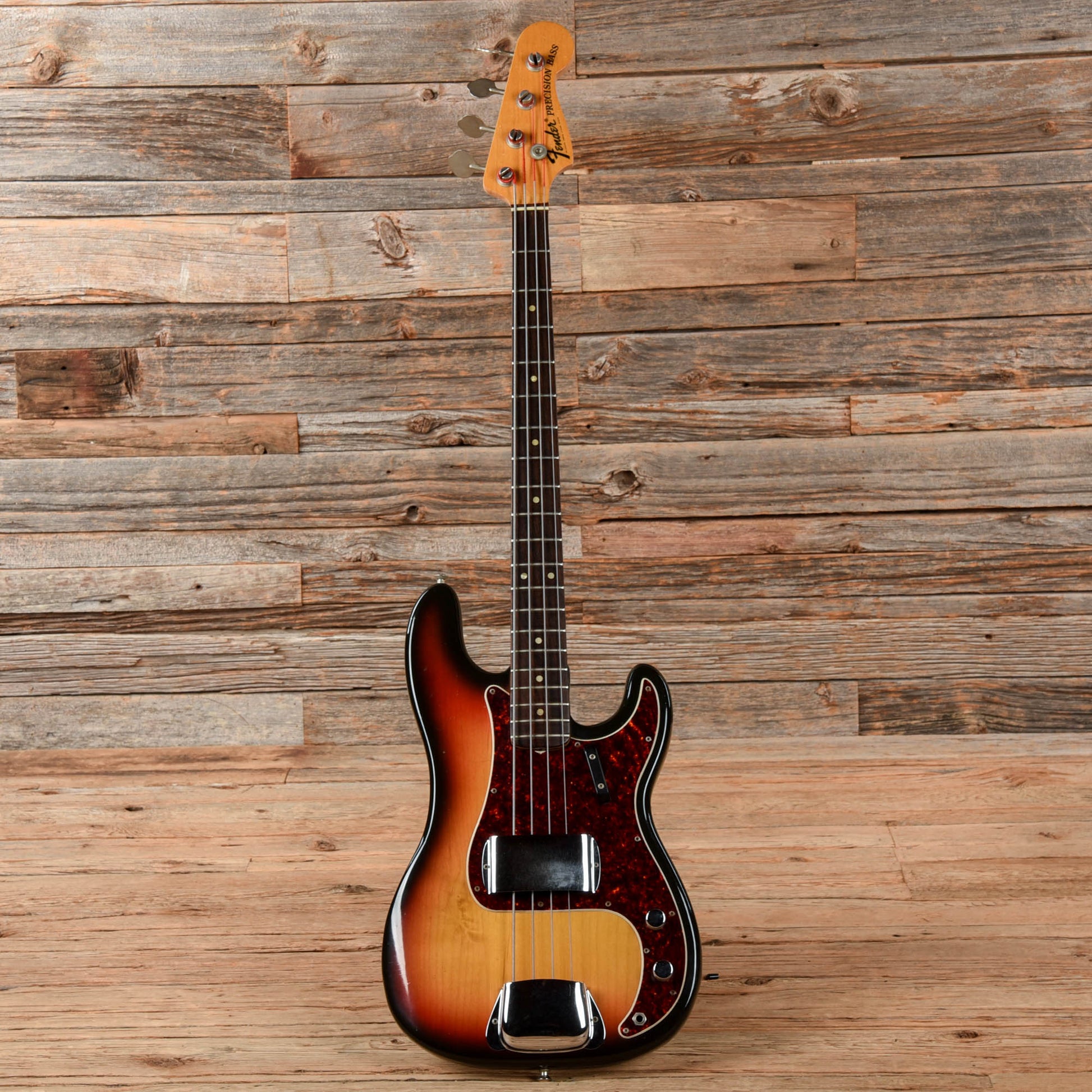 Fender Precision Bass Sunburst 1972 Bass Guitars / 4-String