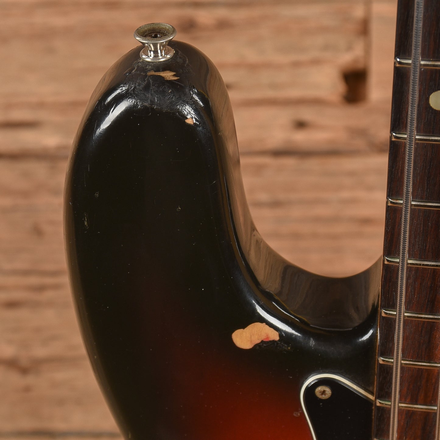 Fender Precision Bass Sunburst 1974 Bass Guitars / 4-String