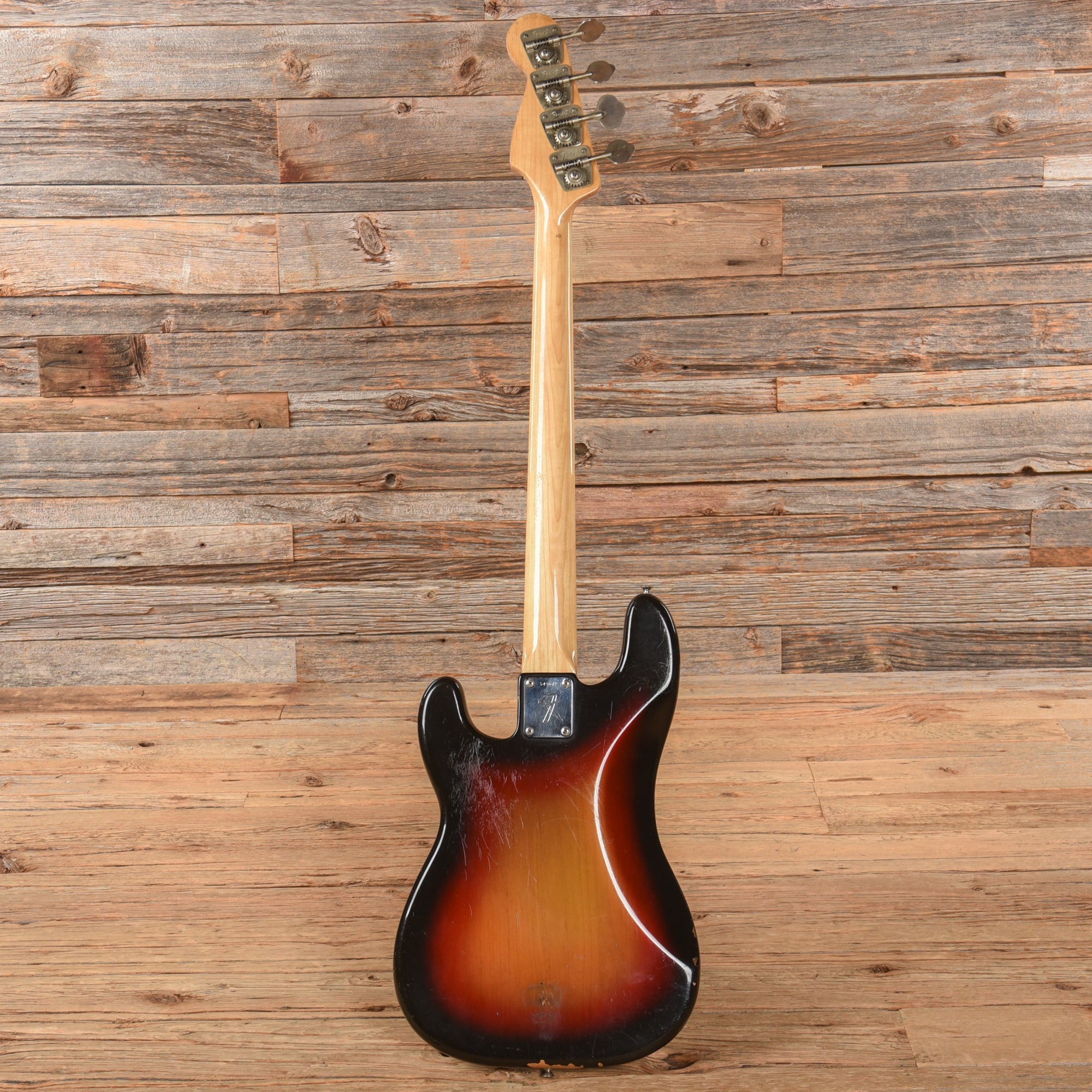 Fender Precision Bass Sunburst 1974 Bass Guitars / 4-String