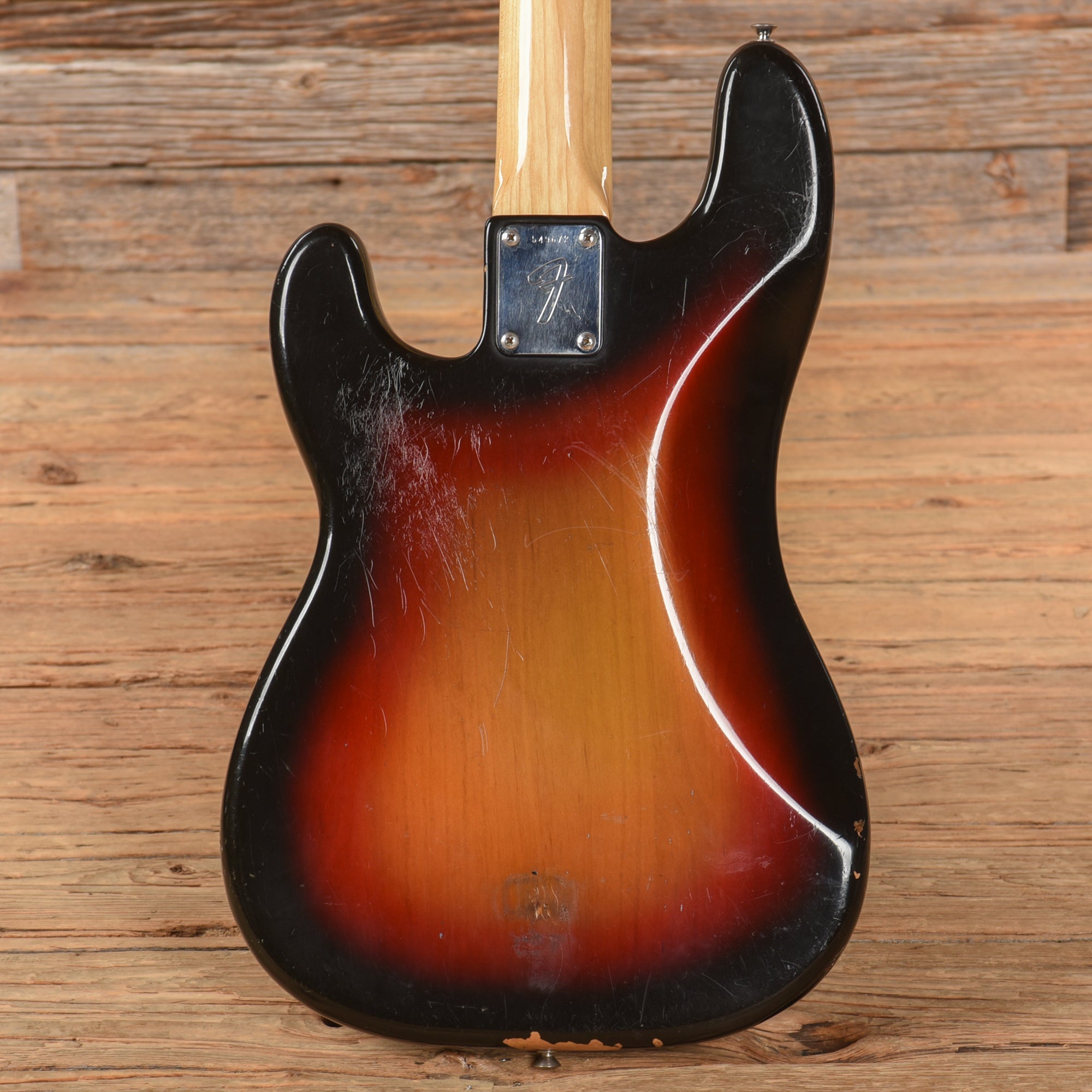Fender Precision Bass Sunburst 1974 Bass Guitars / 4-String