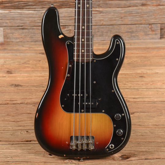 Fender Precision Bass Sunburst 1974 Bass Guitars / 4-String
