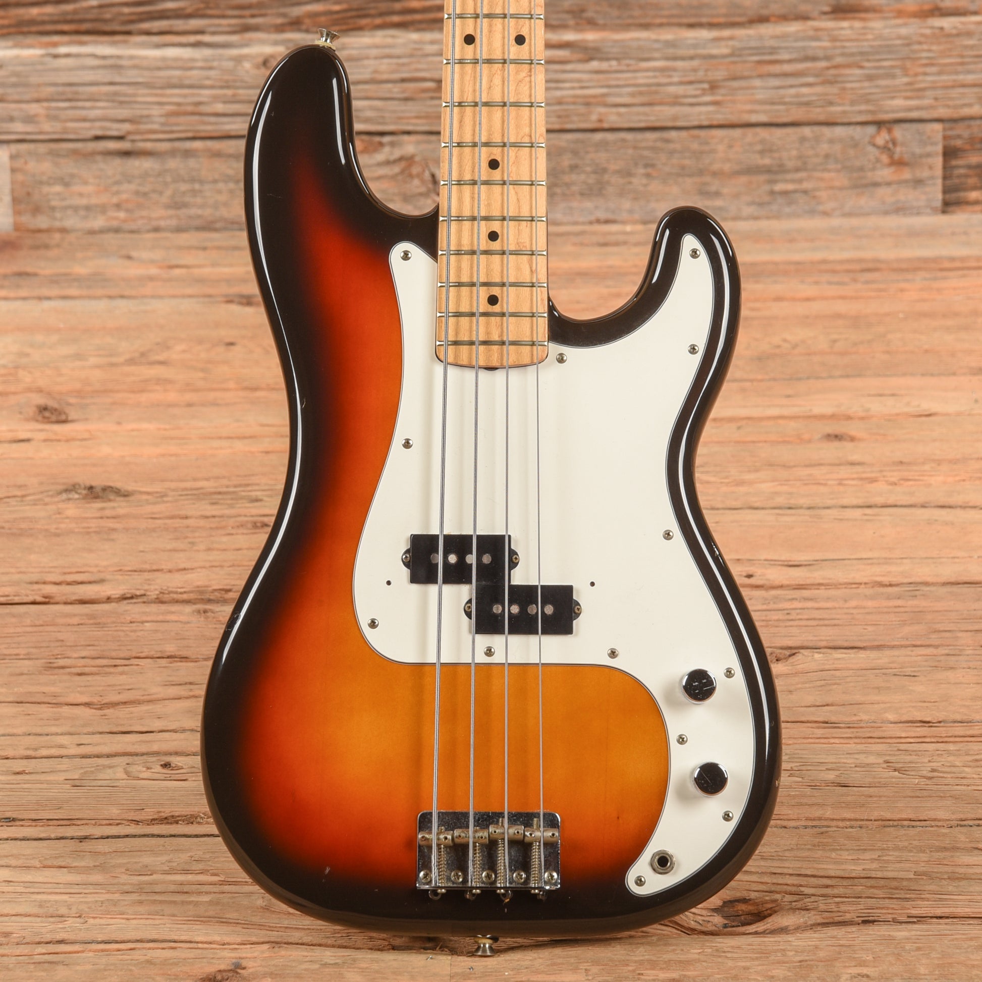 Fender Precision Bass Sunburst Bass Guitars / 4-String