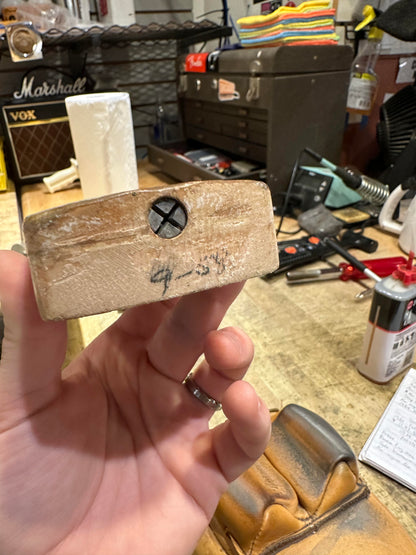 Fender Precision Bass Sunburst Refin 1959 Bass Guitars / 4-String