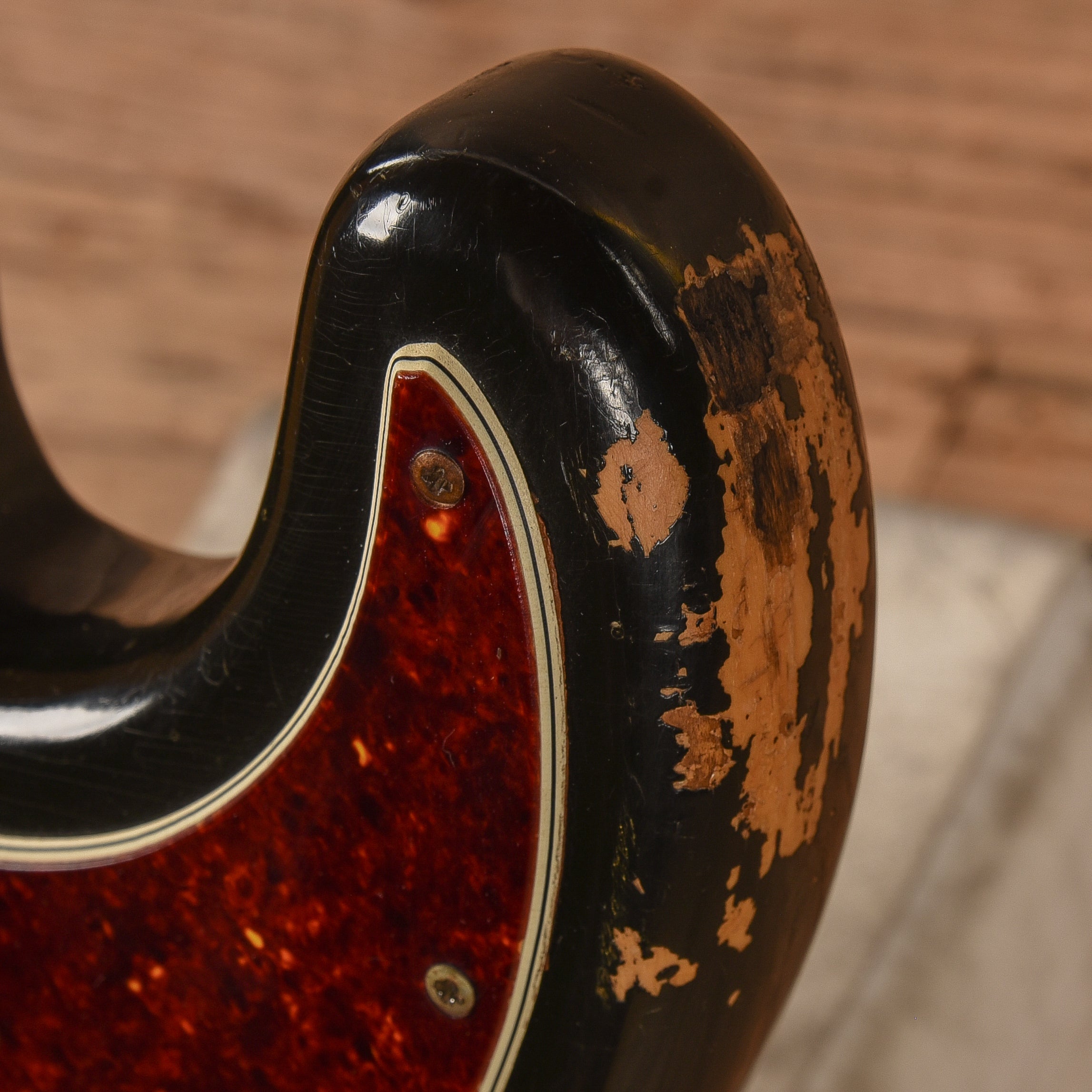 Fender Precision Bass w/Maple Cap Neck Sunburst 1970 Bass Guitars / 4-String