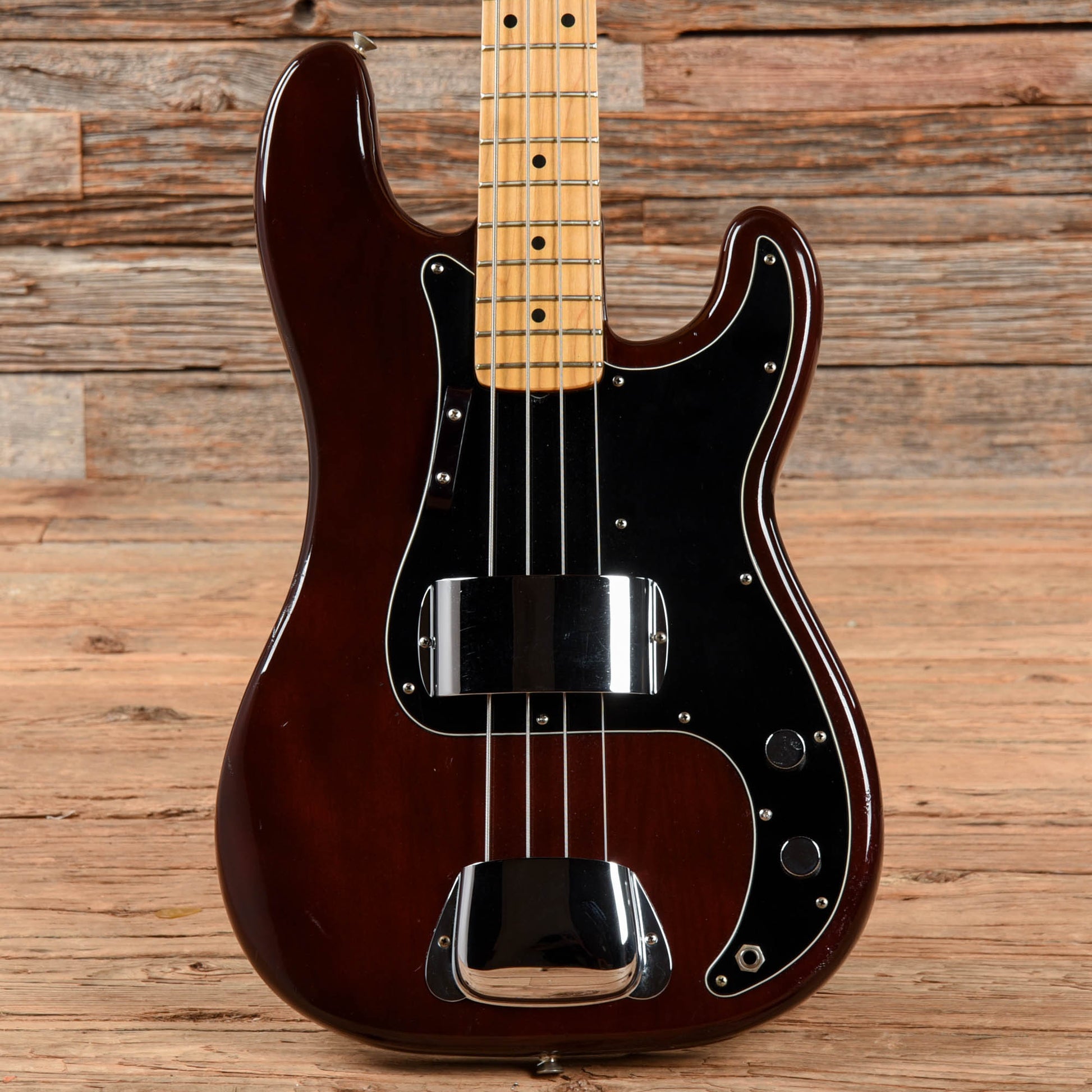 Fender Precision Bass Walnut 1978 Bass Guitars / 4-String