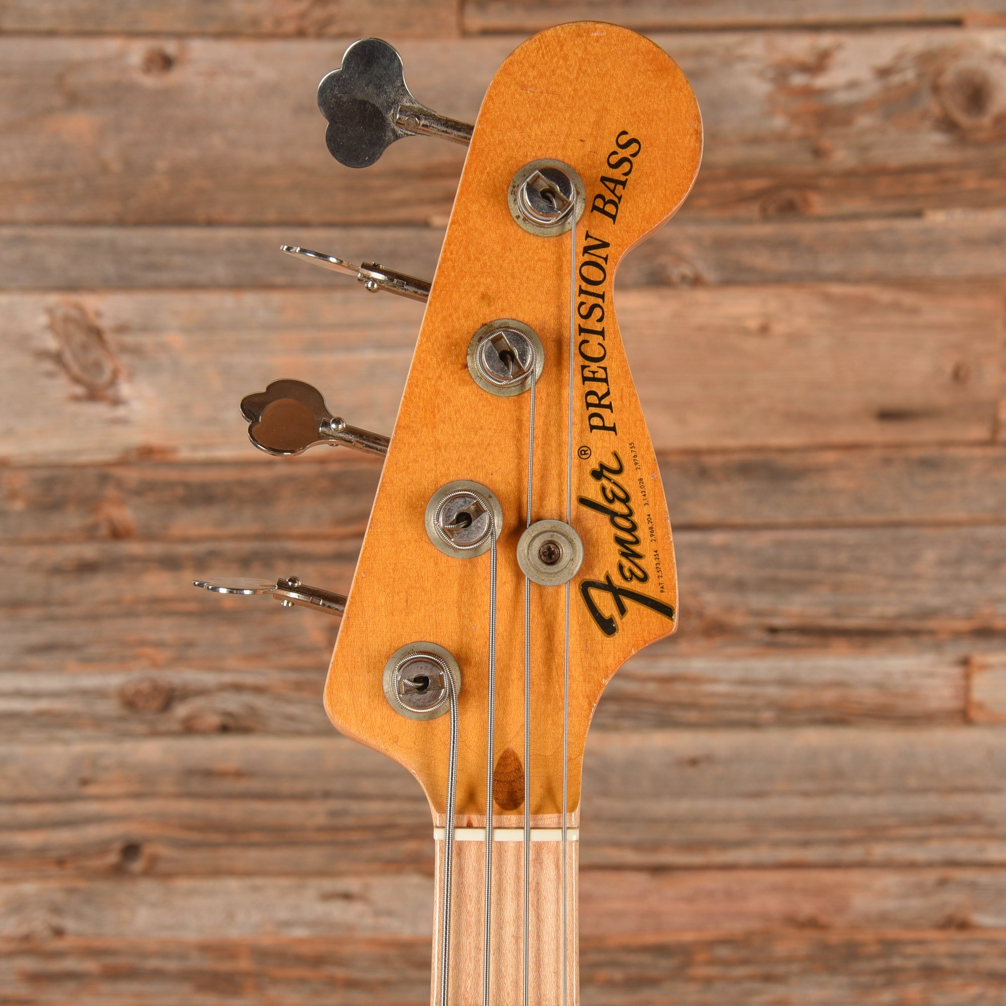 Fender Precision Bass White 1975 Bass Guitars / 4-String