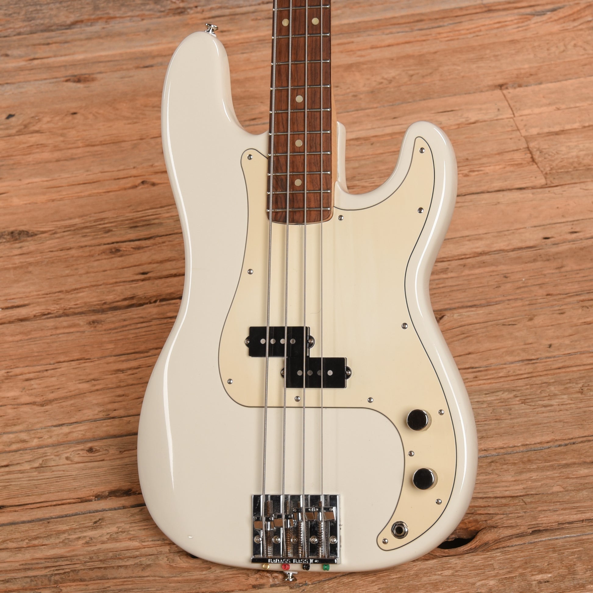 Fender Precision Bass White Refin 1972 Bass Guitars / 4-String