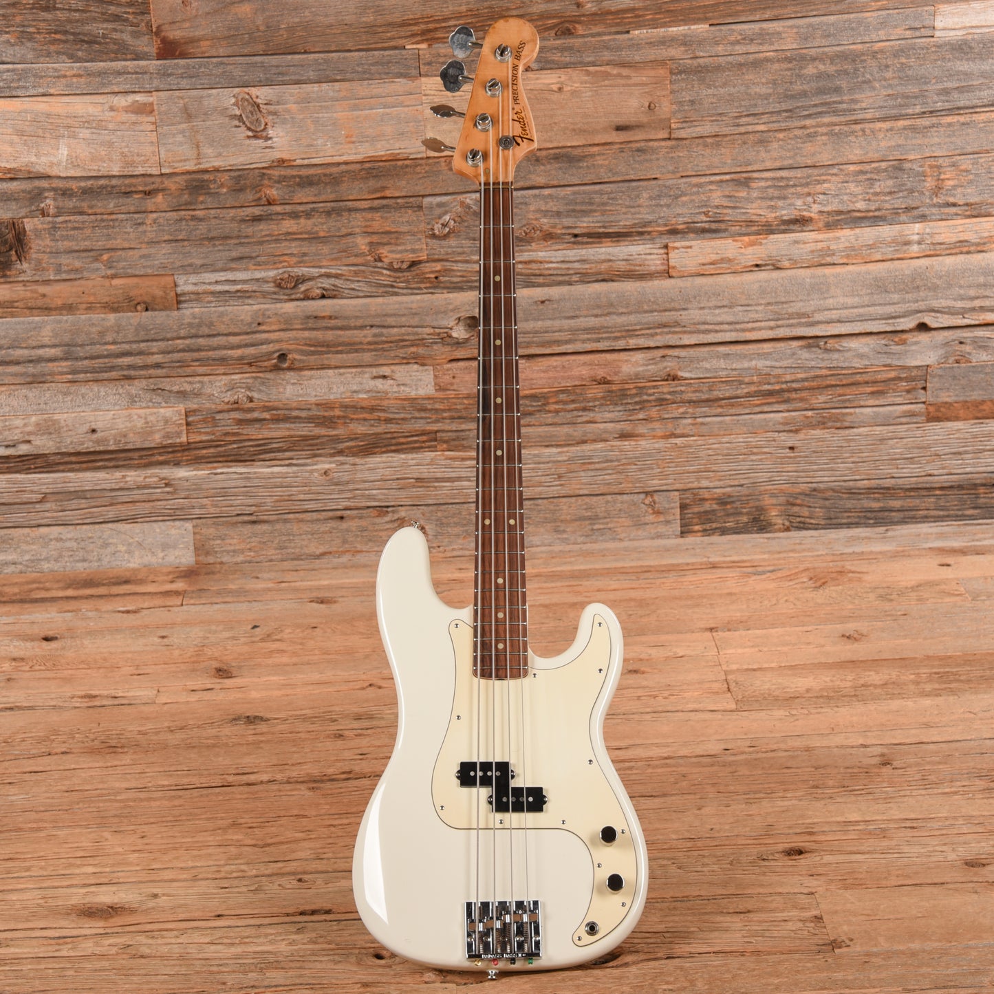 Fender Precision Bass White Refin 1972 Bass Guitars / 4-String