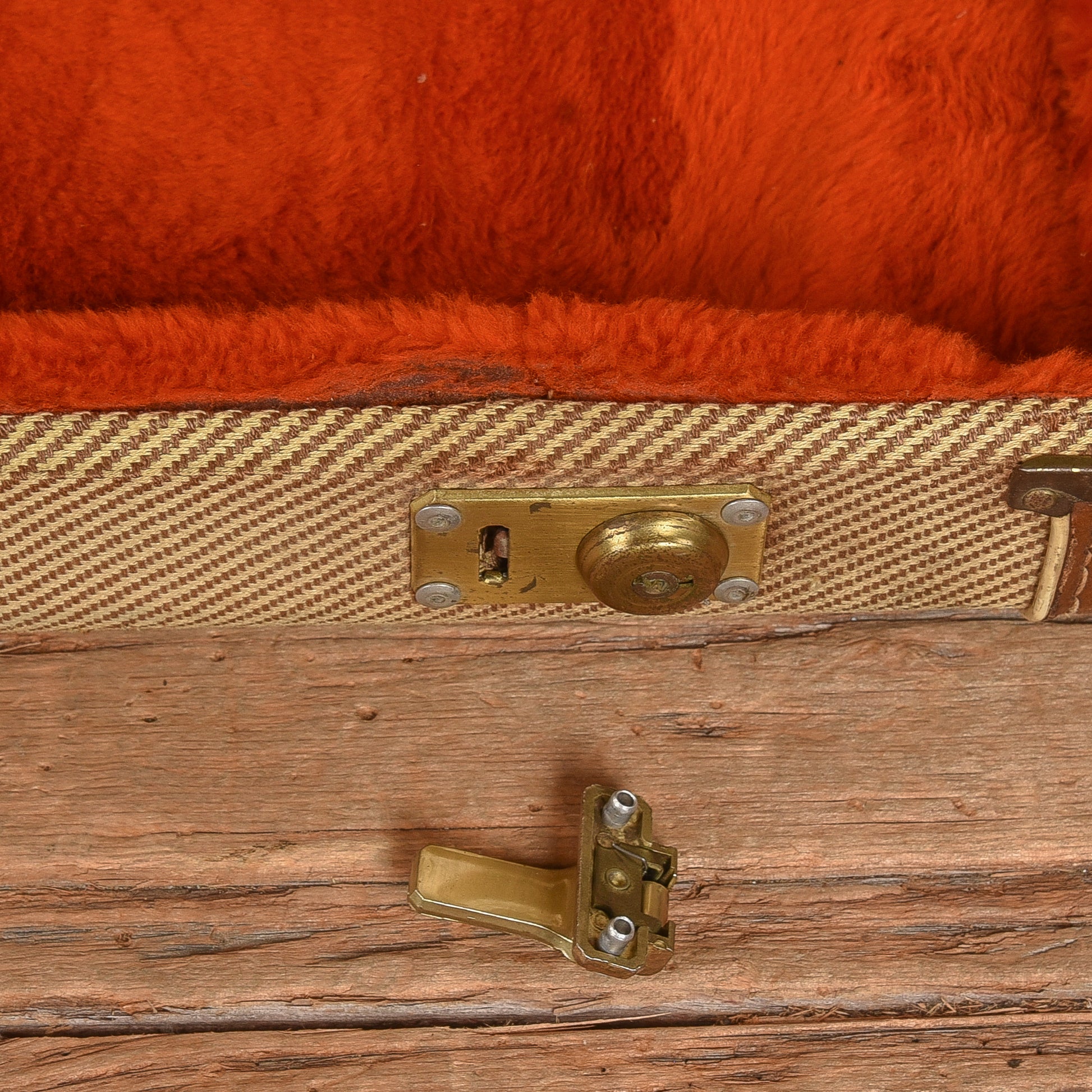 Fender Precision Special Walnut 1983 Bass Guitars / 4-String