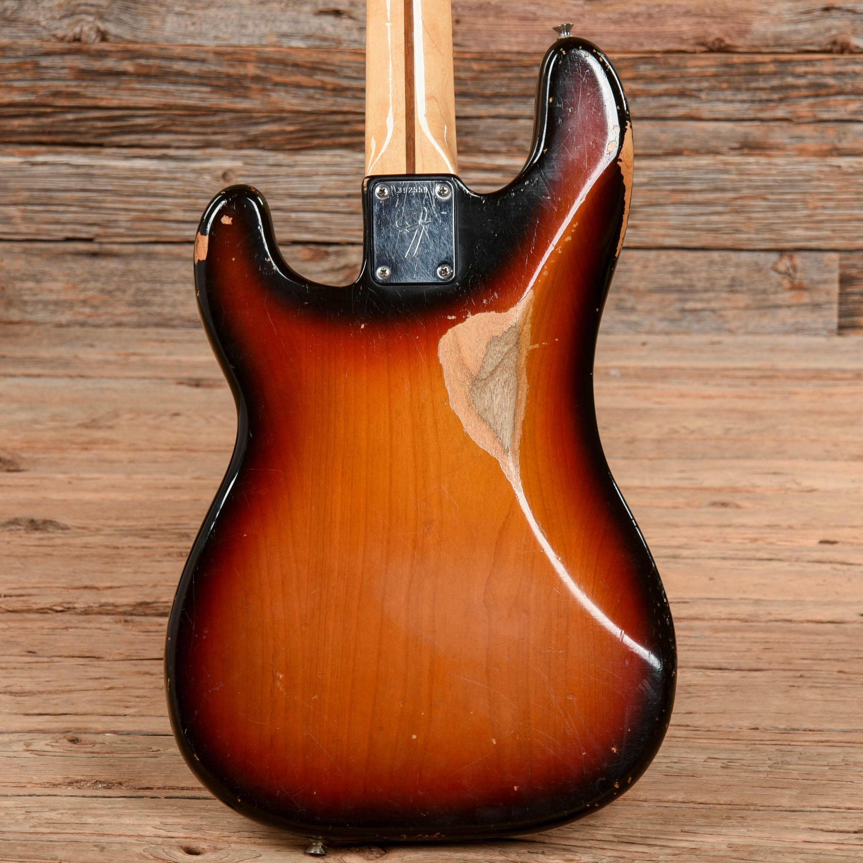 Fender Precison Bass Sunburst 1973 Bass Guitars / 4-String