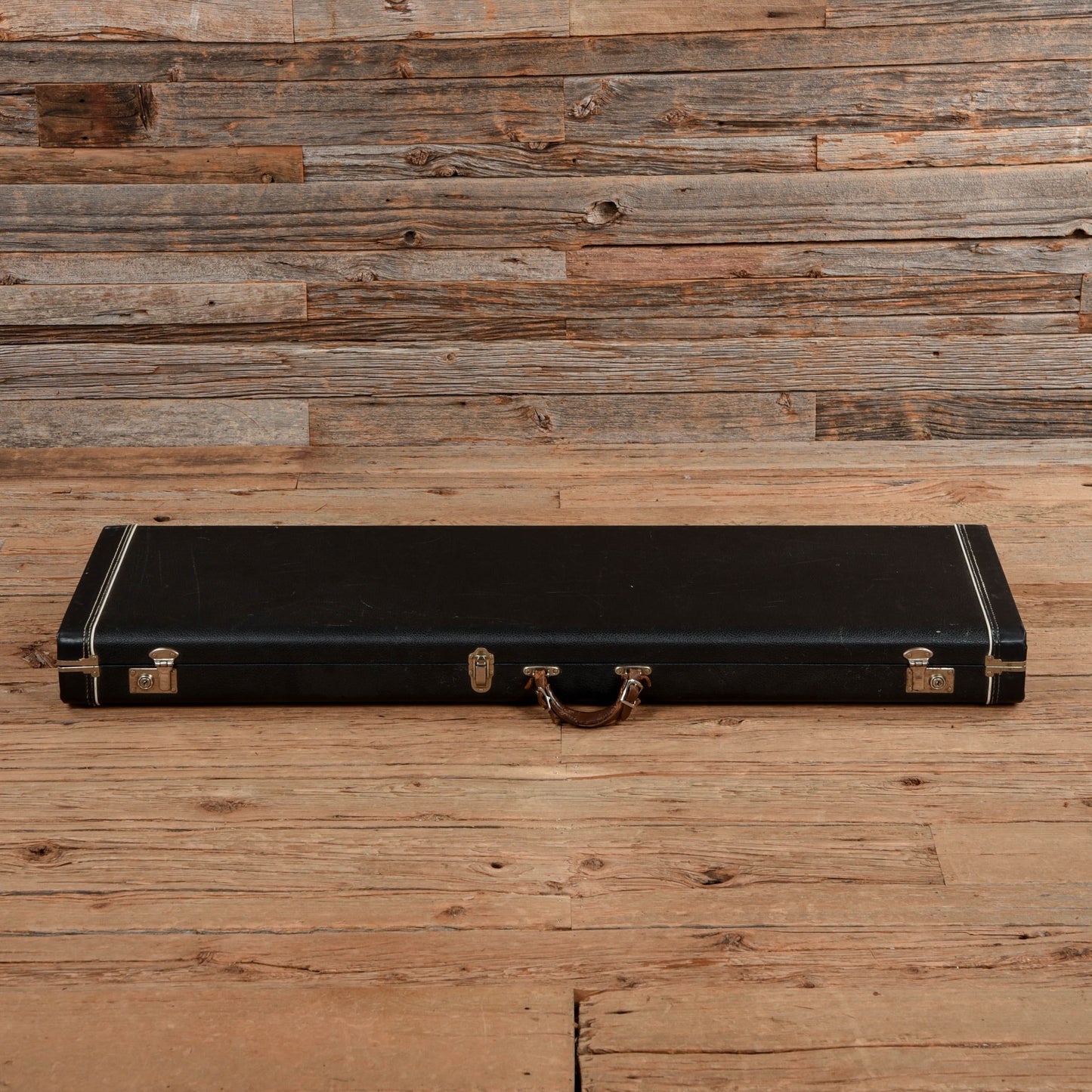 Fender Precison Bass Sunburst 1973 Bass Guitars / 4-String