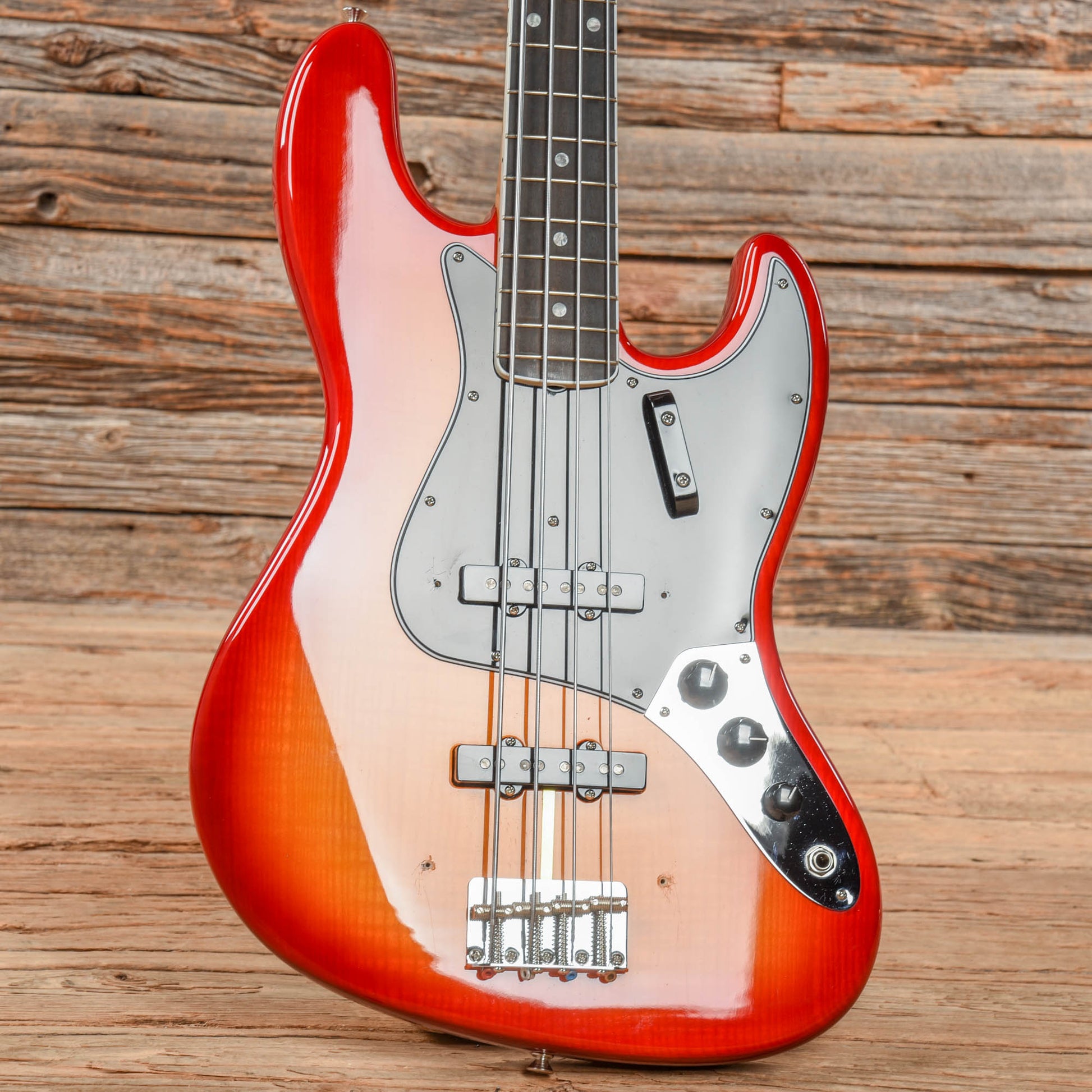 Fender Rarities Series Flame Ash Top American Original '60s Jazz Bass Plasma Red Burst 2019 Bass Guitars / 4-String