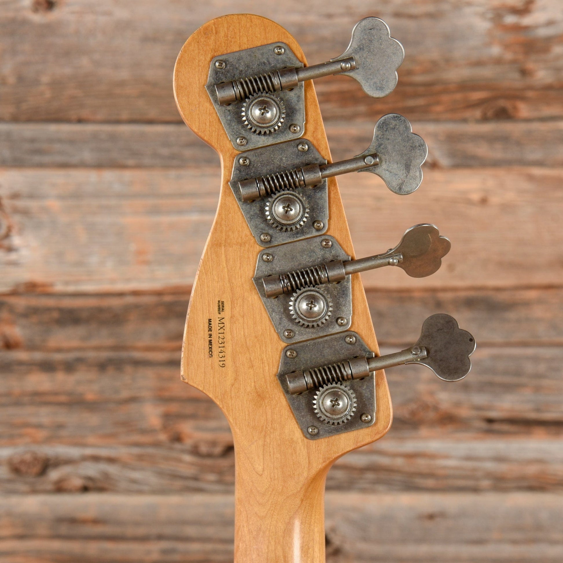 Fender Road Worn '50s Precision Bass Sunburst 2013 Bass Guitars / 4-String