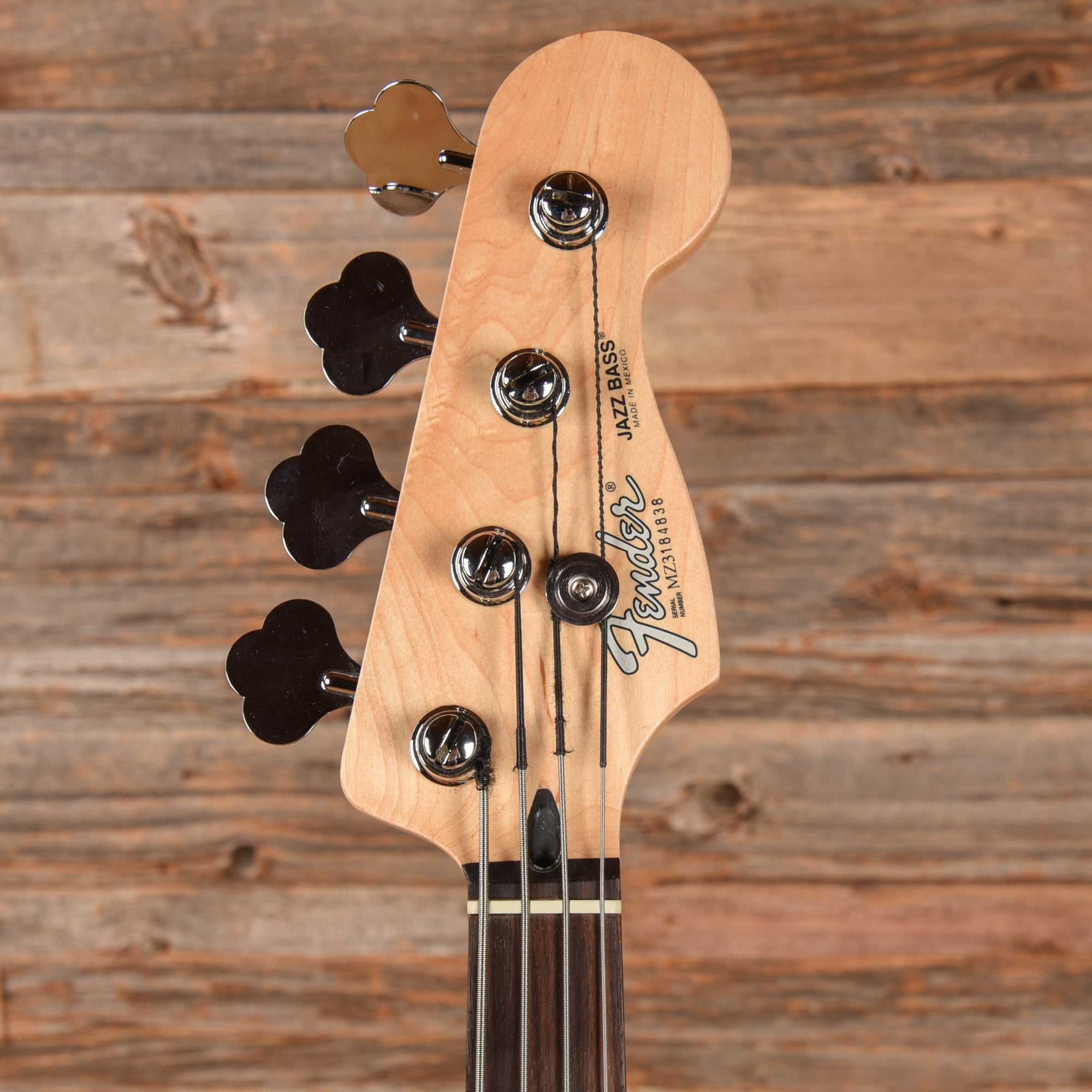 Fender Standard Bass Black 2004 Bass Guitars / 4-String