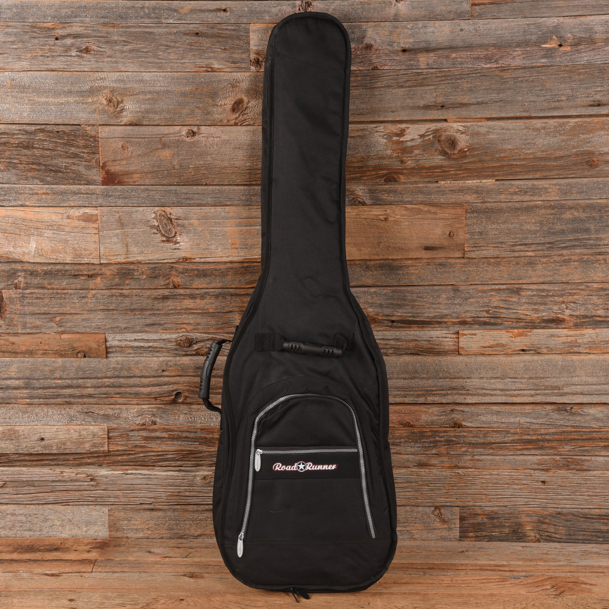 Fender Standard Bass Black 2004 Bass Guitars / 4-String