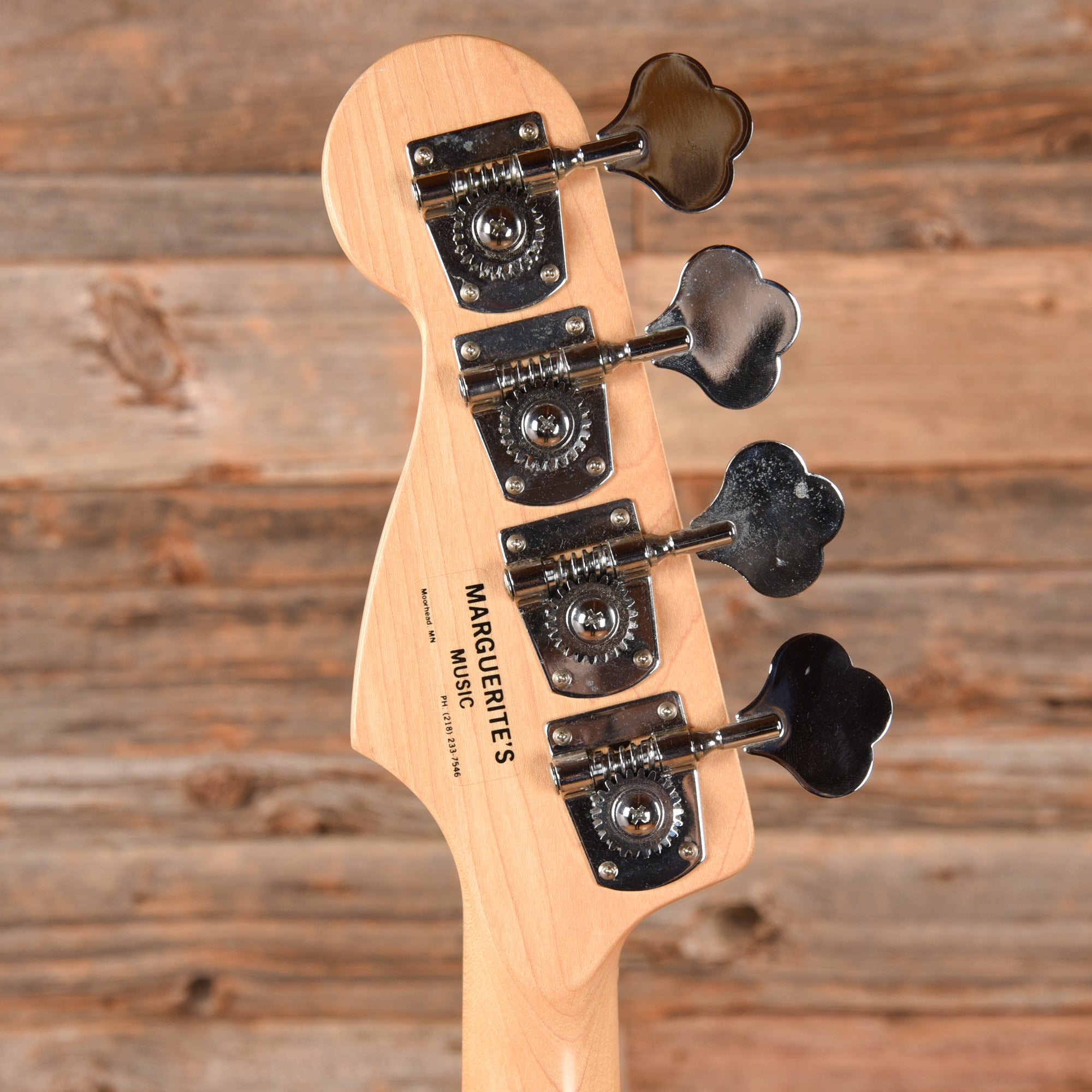 Fender Standard Fretless Jazz Bass Sunburst 2000 Bass Guitars / 4-String
