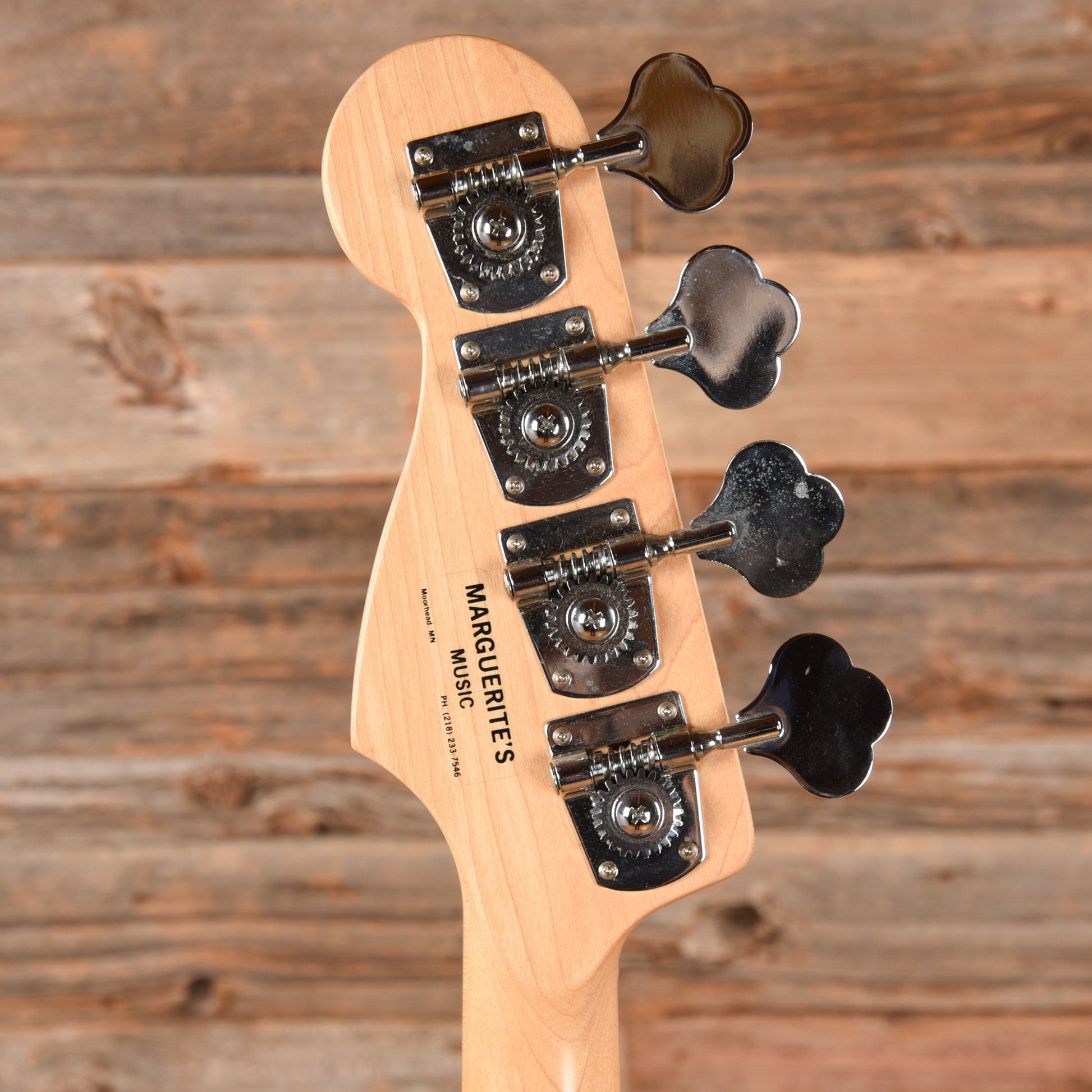 Fender Standard Fretless Jazz Bass Sunburst 2000 Bass Guitars / 4-String