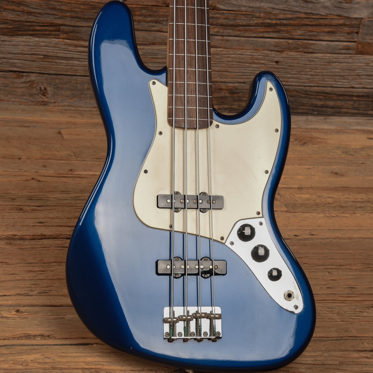Fender Standard Jazz Bass Fretless Blue Metallic 2003 Bass Guitars / 4-String