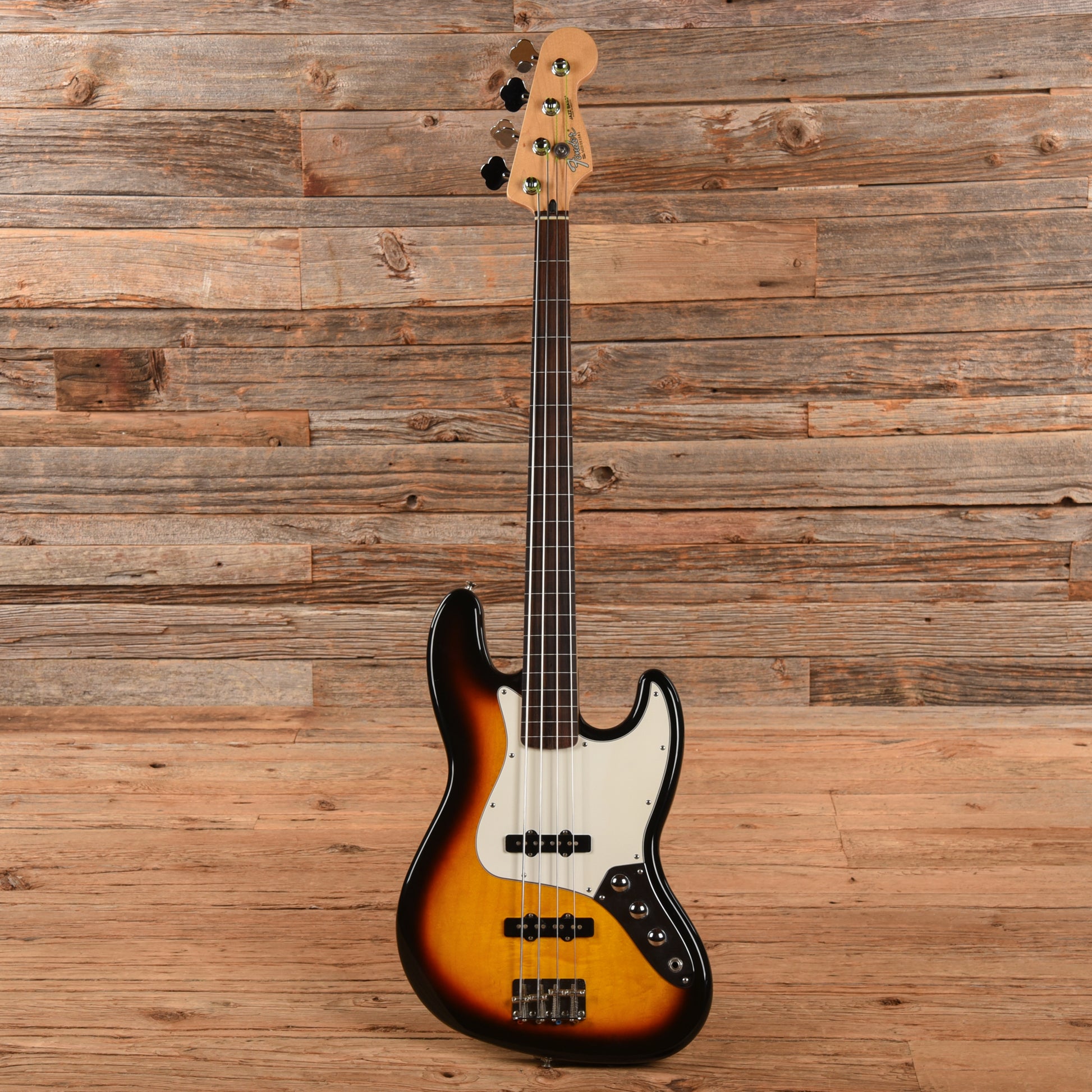 Fender Standard Jazz Bass Fretless Sunburst 2006 Bass Guitars / 4-String