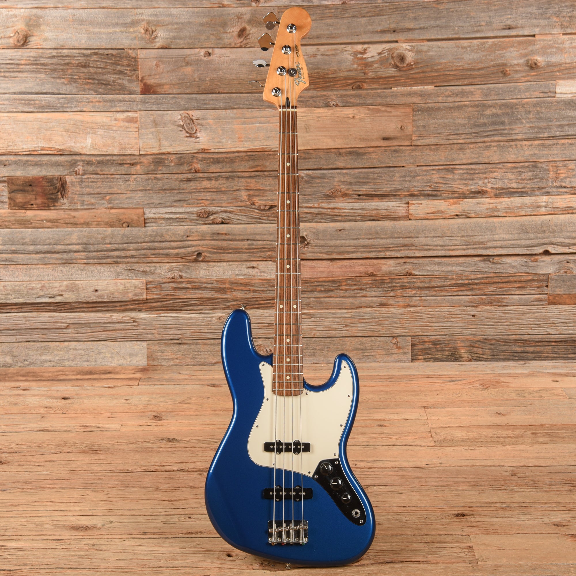 Fender Standard Jazz Bass Metallic Blue 2007 Bass Guitars / 4-String