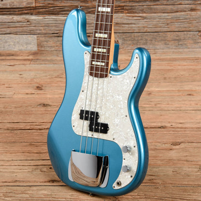 Fender Standard Precision Bass Lake Placid Blue 2011 Bass Guitars / 4-String