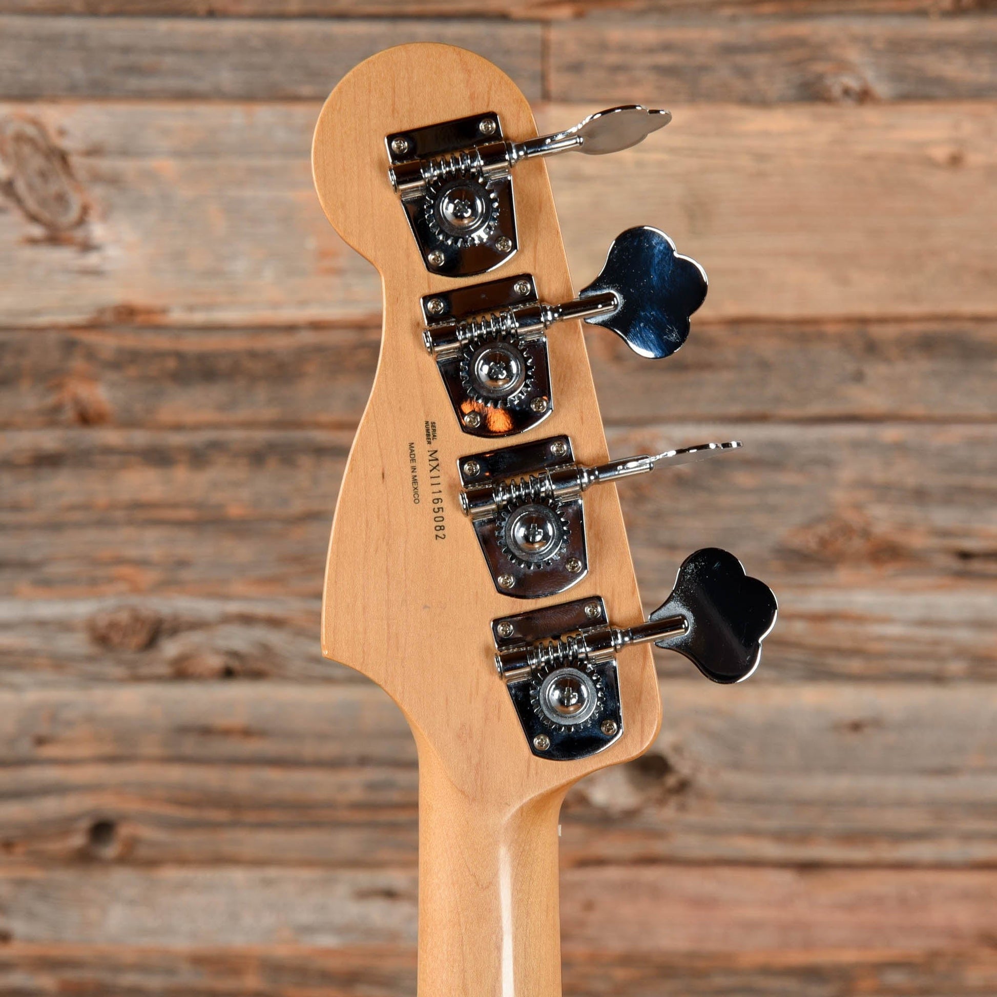 Fender Standard Precision Bass Lake Placid Blue 2011 Bass Guitars / 4-String