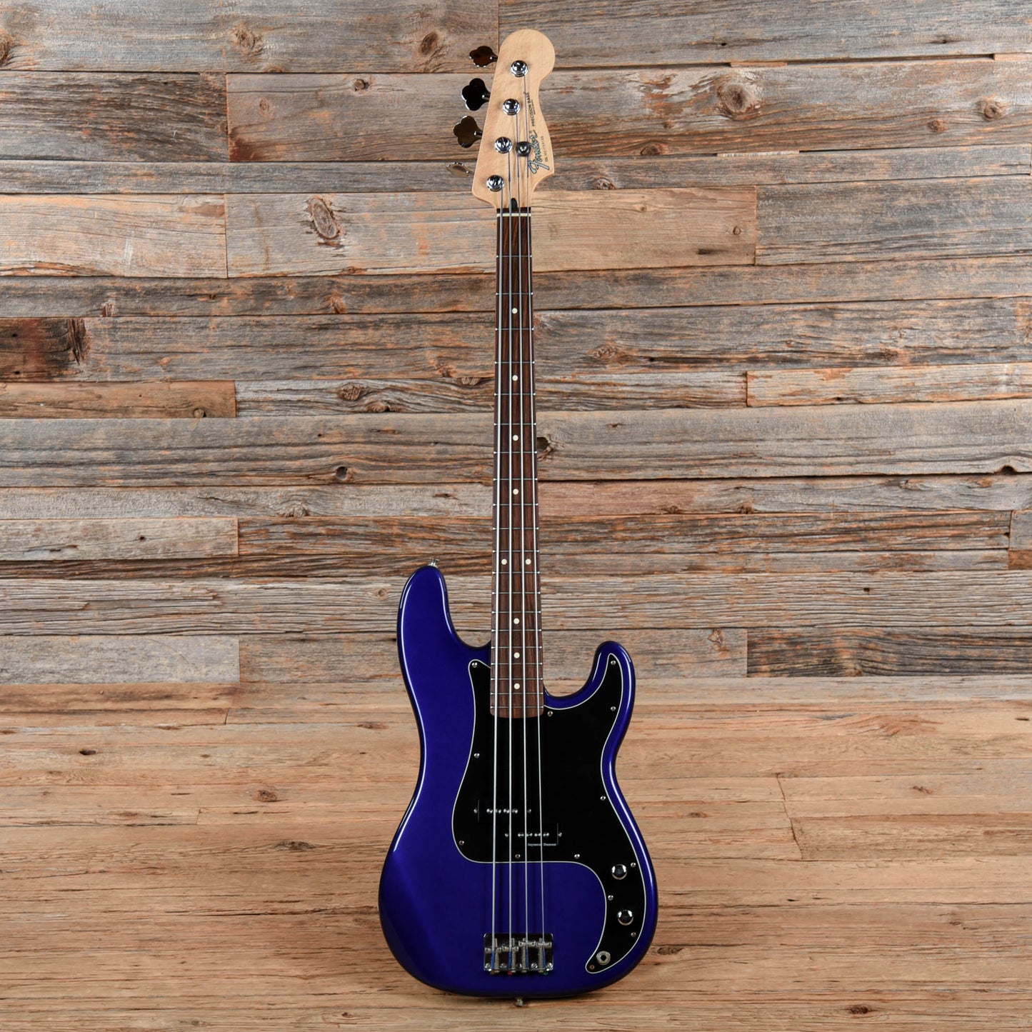 Fender Standard Precision Bass Midnight Blue 2001 Bass Guitars / 4-String