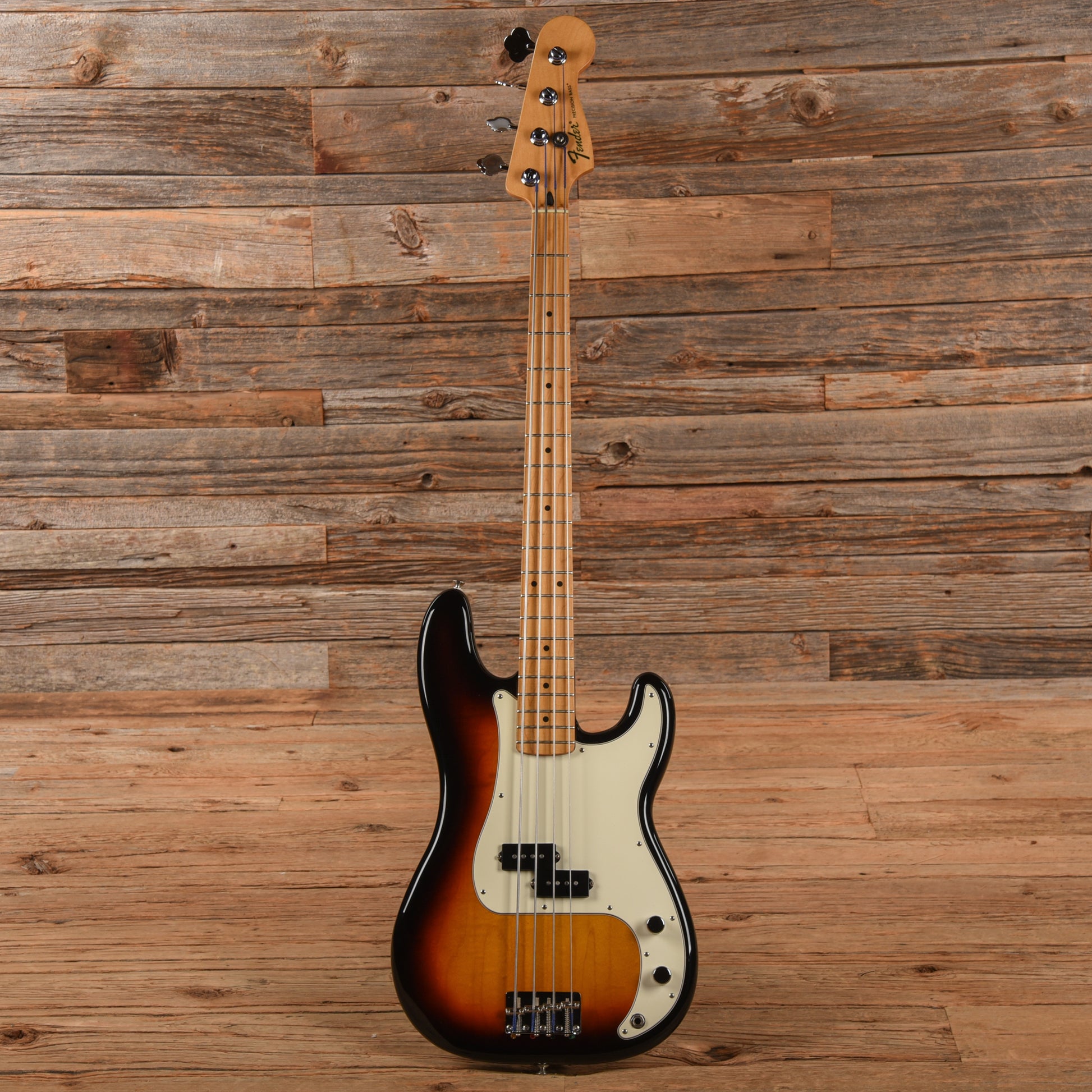 Fender Standard Precision Bass Sunburst 2010 Bass Guitars / 4-String