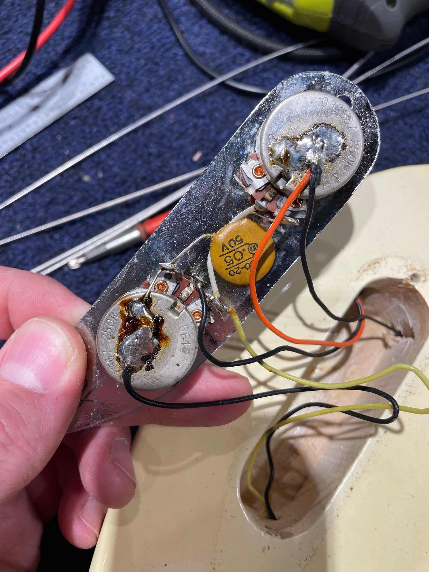 Fender Telecaster Bass Blonde 1969 Bass Guitars / 4-String