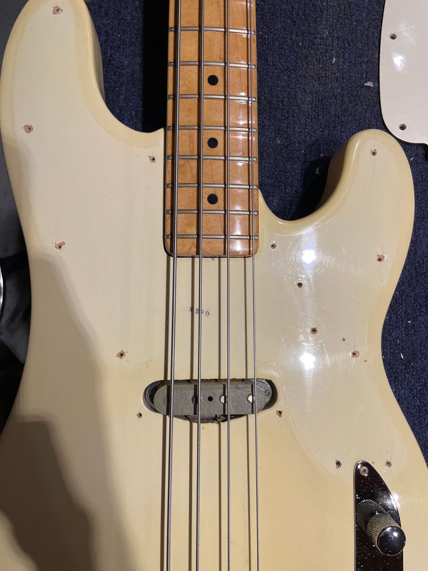 Fender Telecaster Bass Blonde 1969 Bass Guitars / 4-String