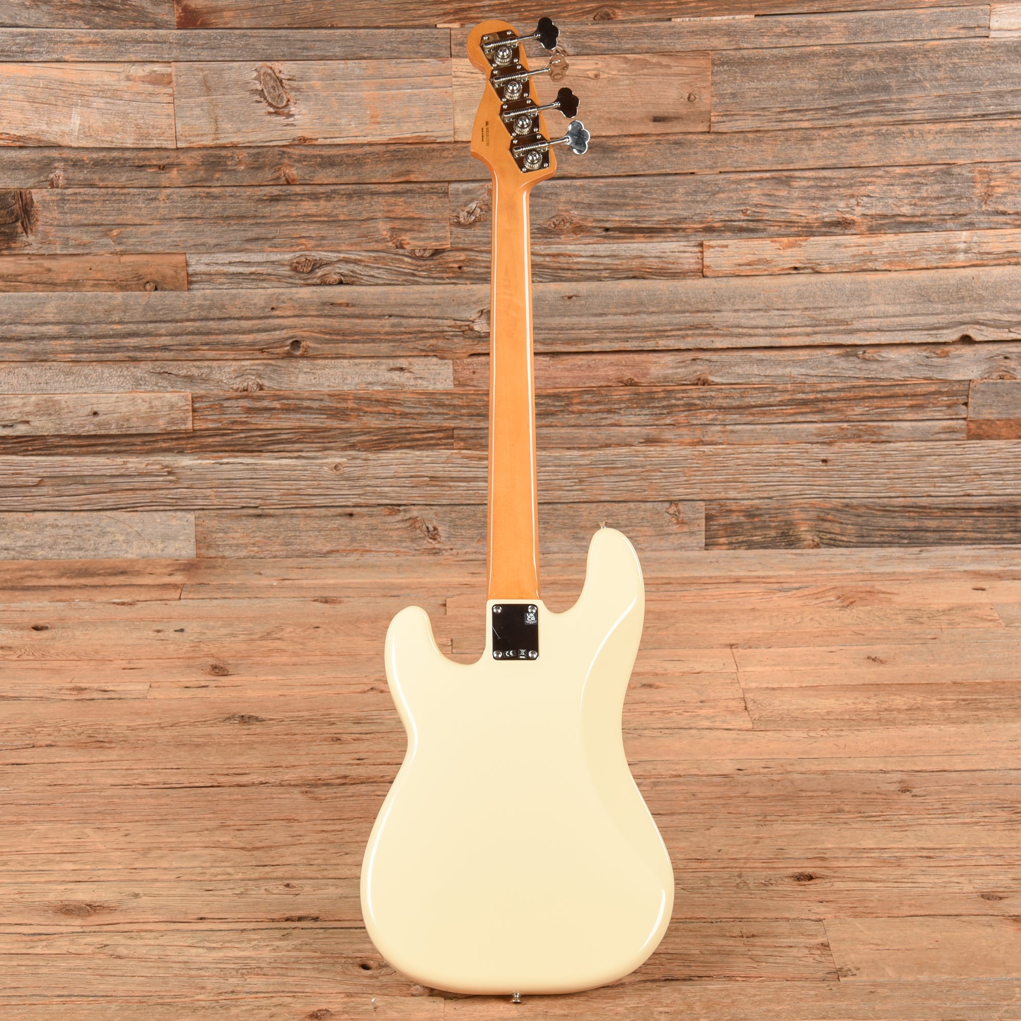 Fender Vintera II Precision Bass Olympic White 2023 Bass Guitars / 4-String