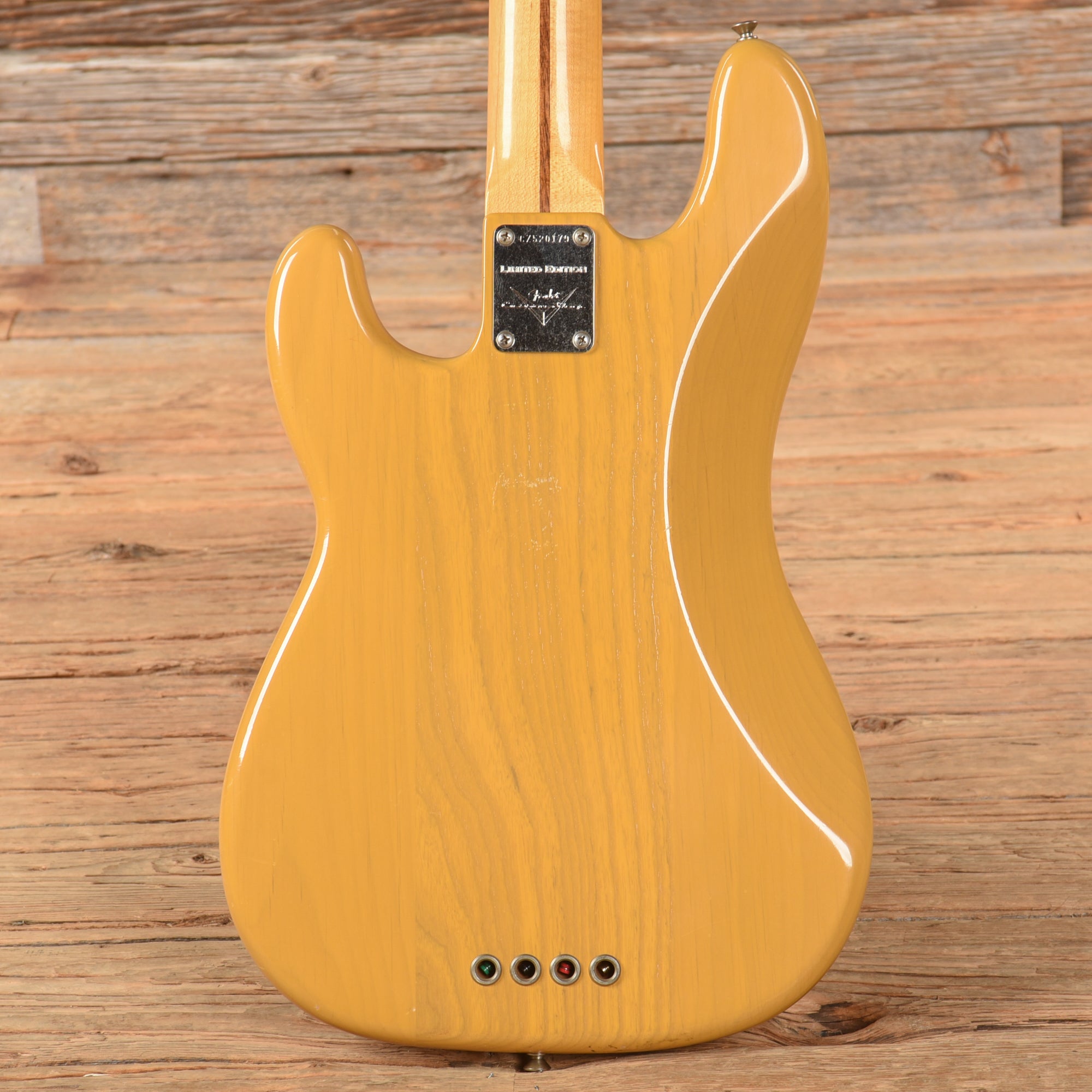 Fender Custom Shop '57 Duotone Precision Bass Blonde 2012 Bass Guitars / 5-String or More