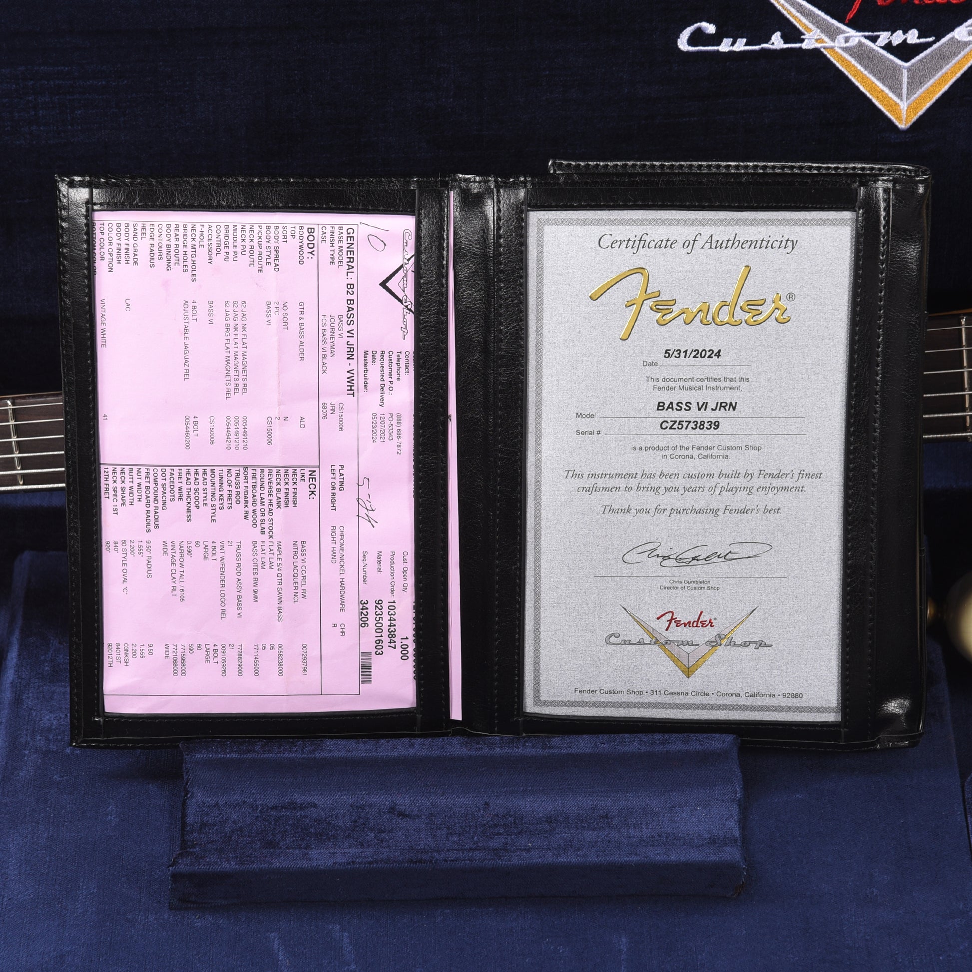 Fender Custom Shop Bass VI Journeyman Relic Vintage White Bass Guitars / 5-String or More