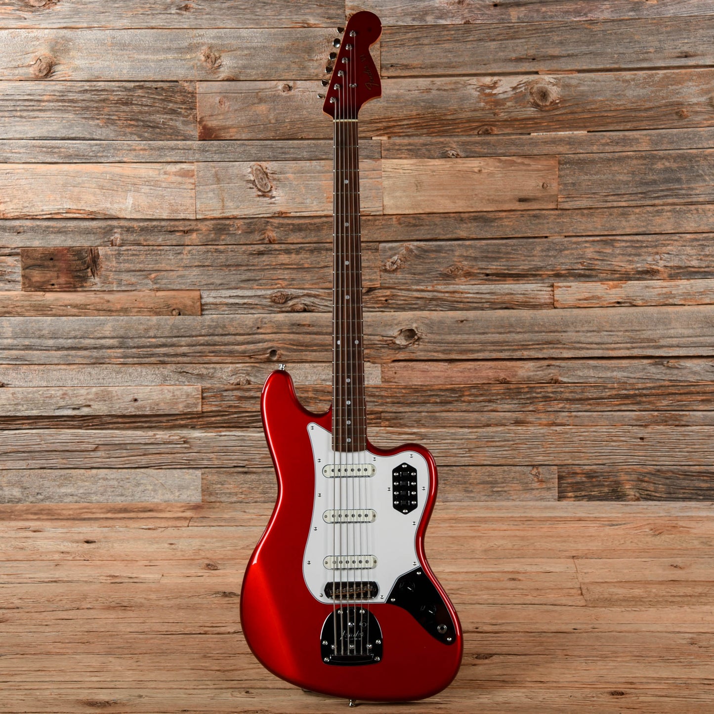 Fender Japan Bass VI Candy Apple Red 2013 Bass Guitars / 5-String or More